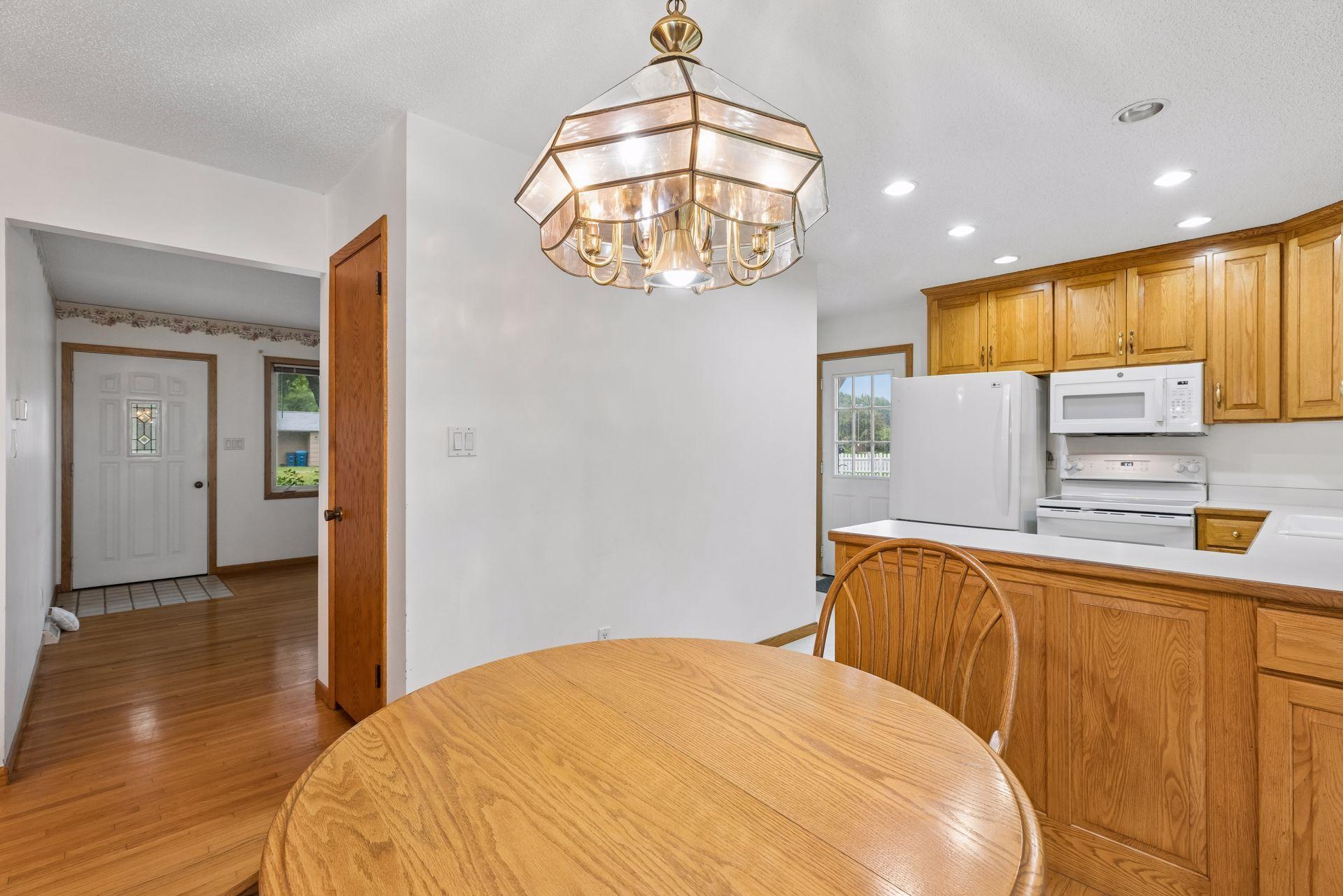 3609 Rolling View Drive Property Photo 12