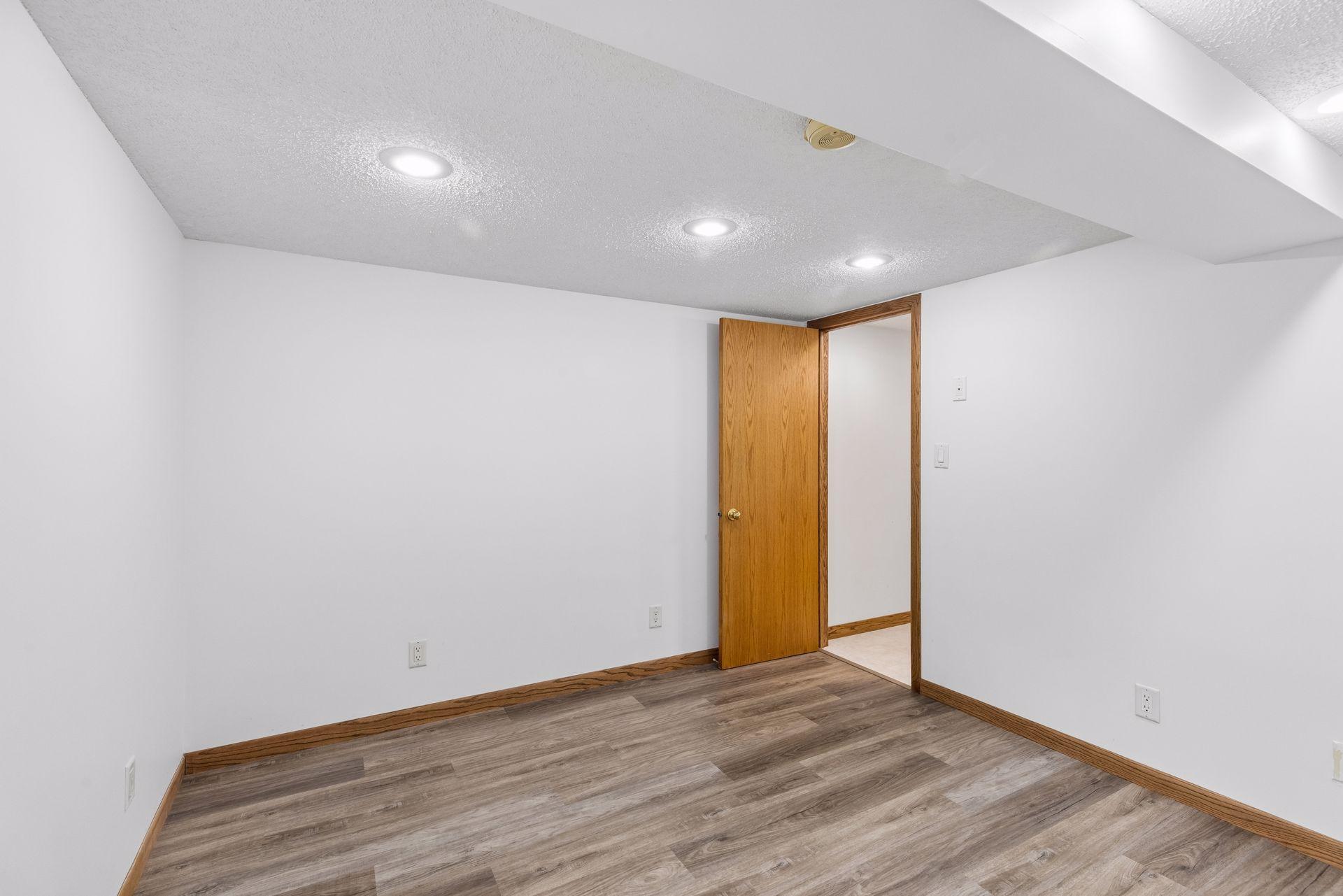3609 Rolling View Drive Property Photo 29