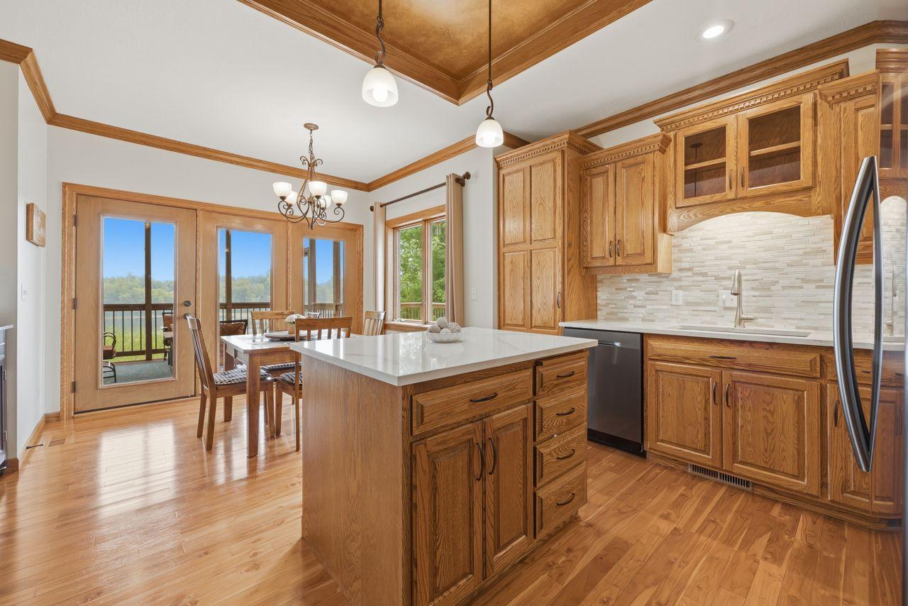 1520 Pine Siskin Property Photo 3