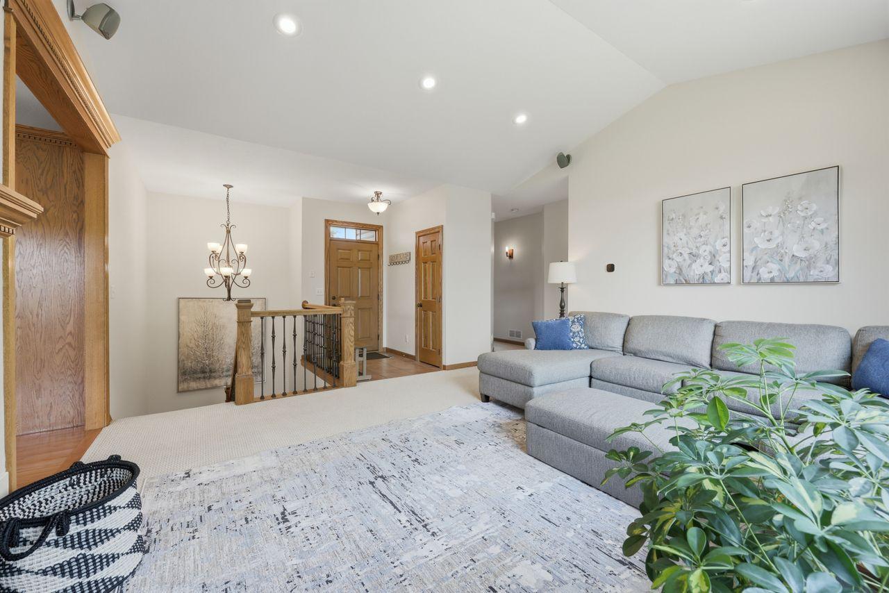 1520 Pine Siskin Property Photo 8