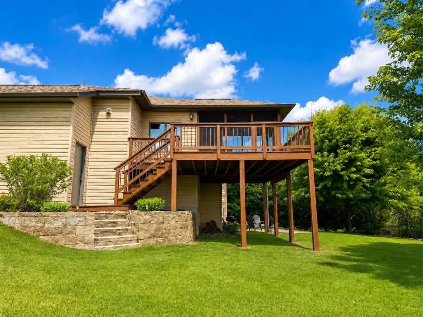 1520 Pine Siskin Property Photo 33