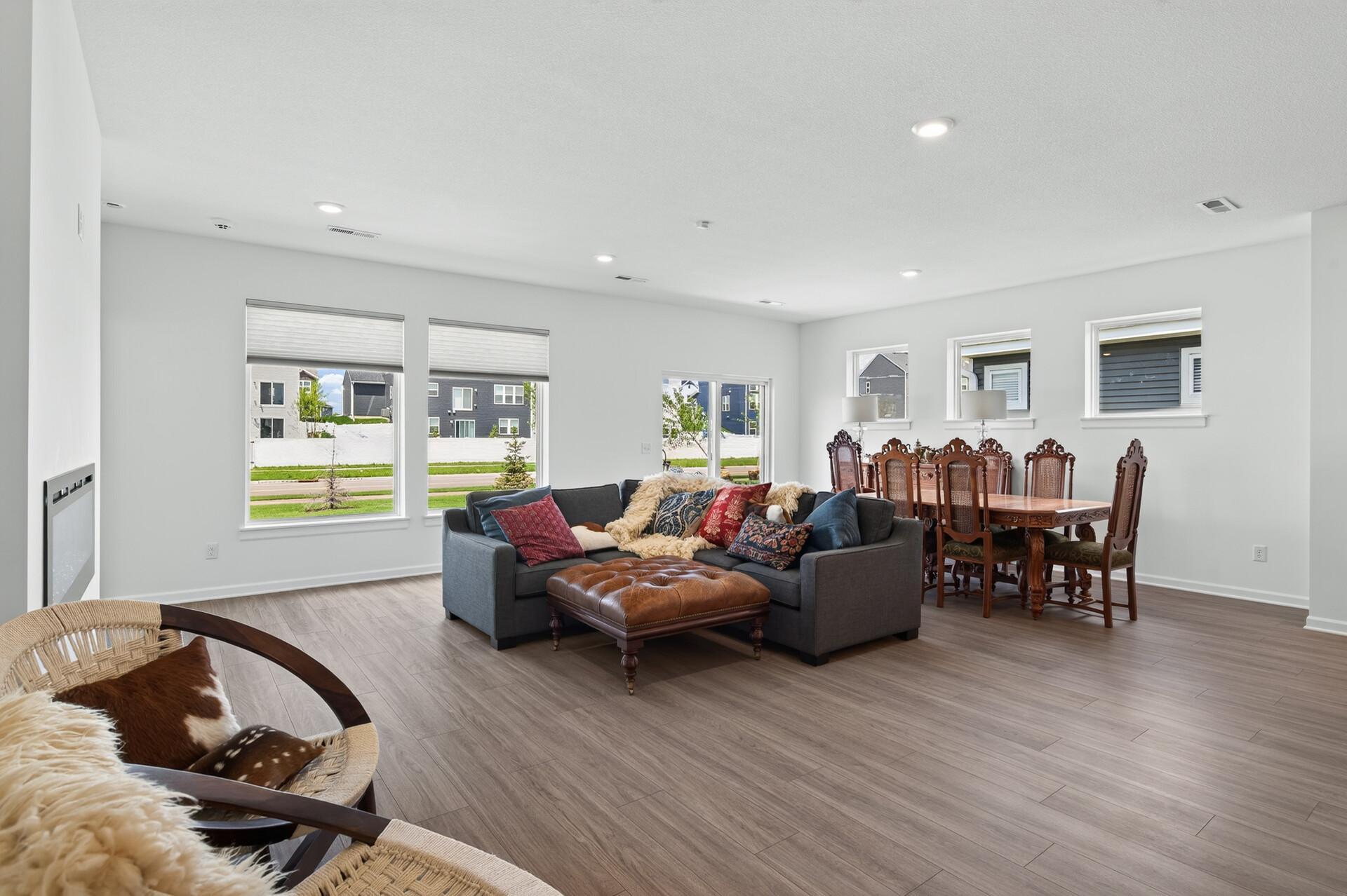 14710 105th Circle N Property Photo 9