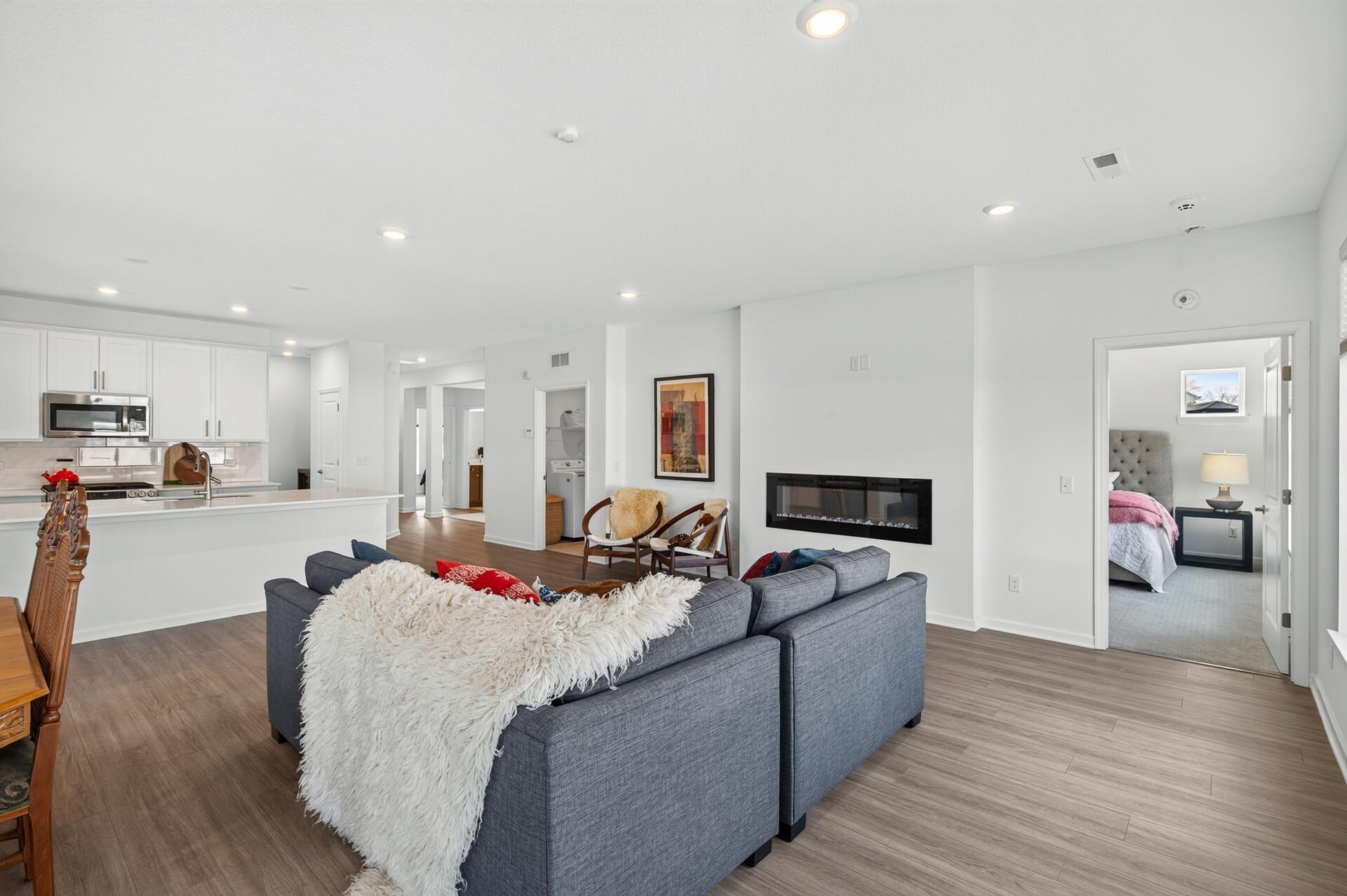 14710 105th Circle N Property Photo 10