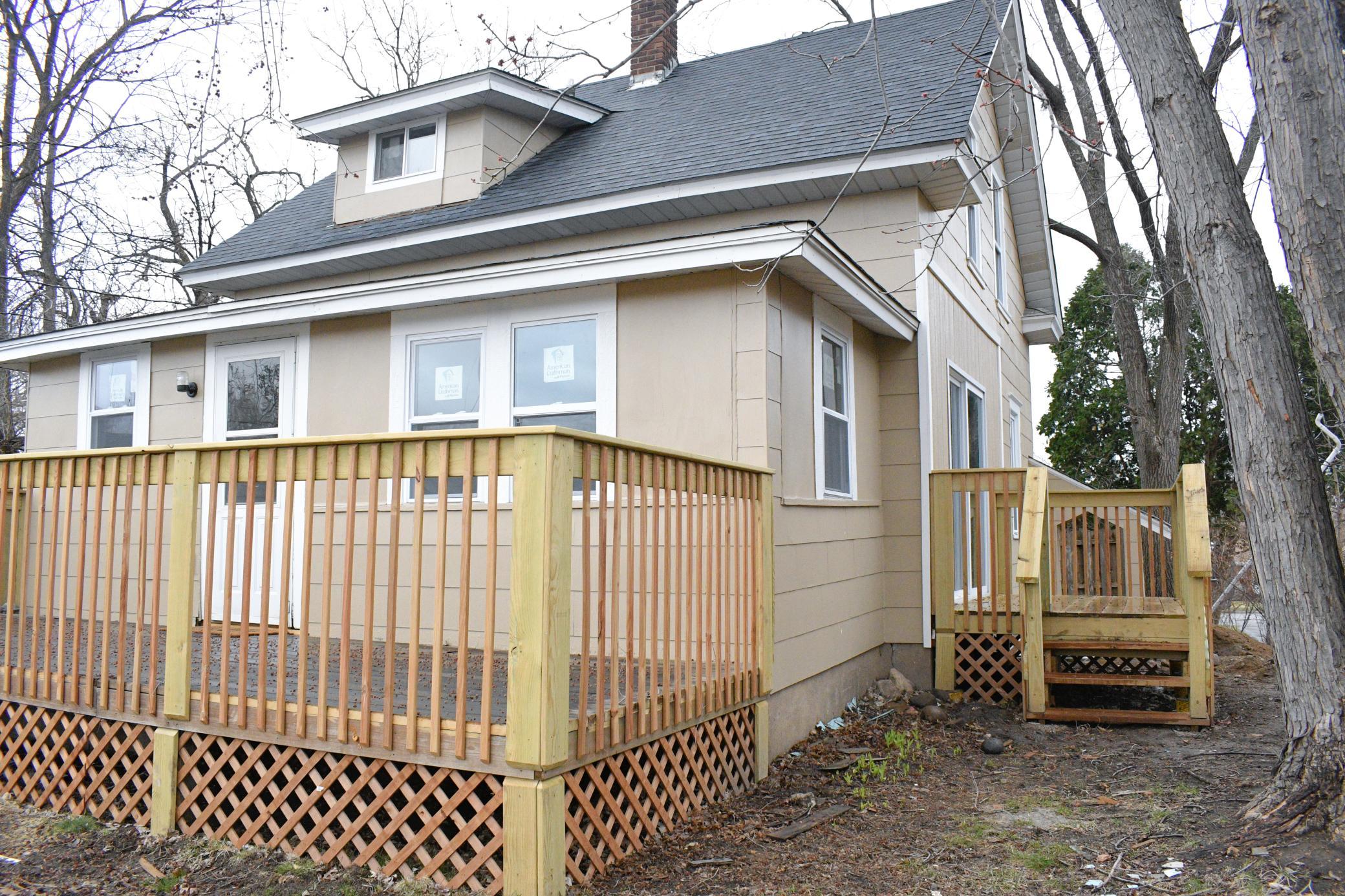 1603 Hudson Road Property Photo 2