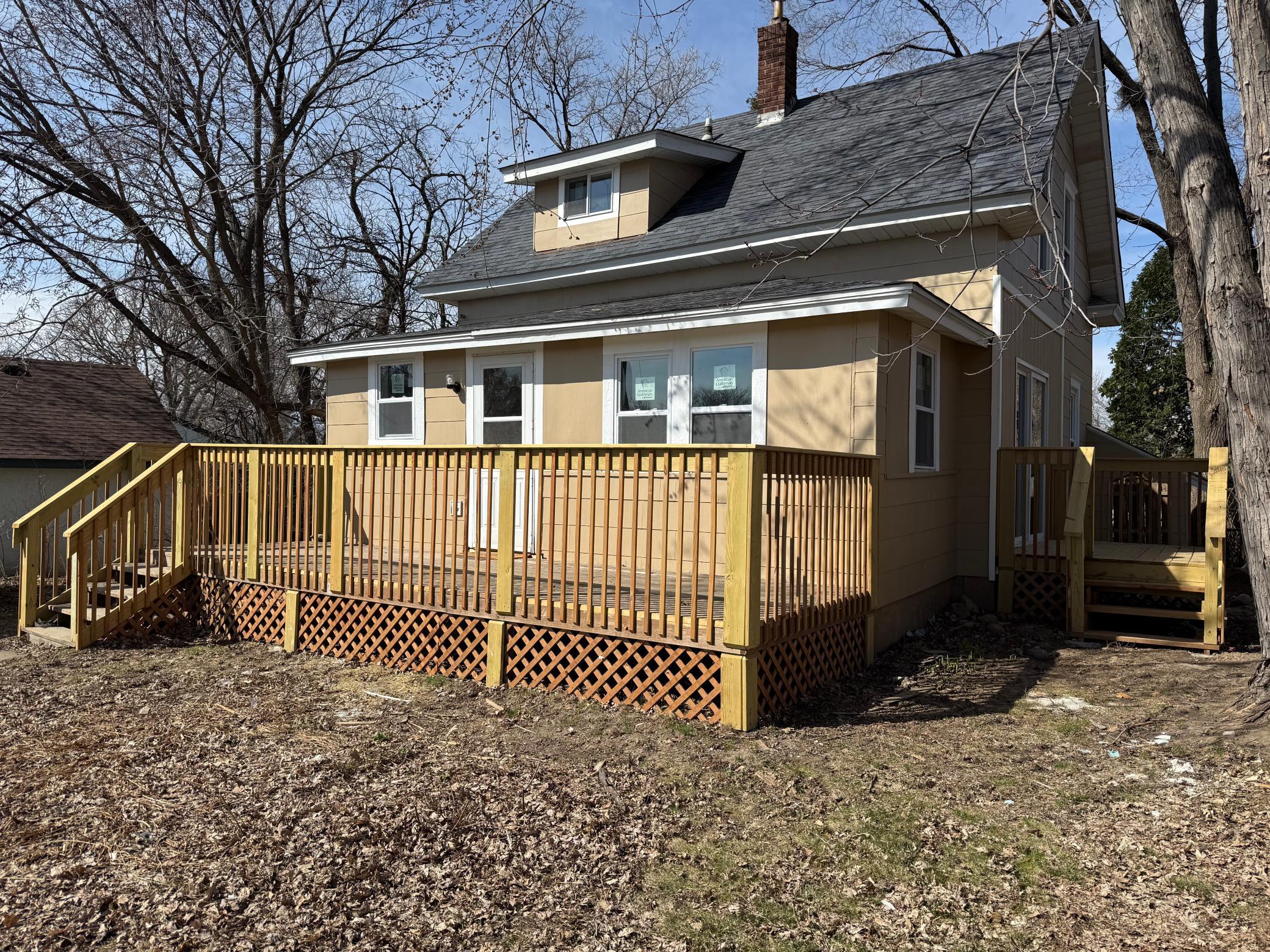 1603 Hudson Road Property Photo 4