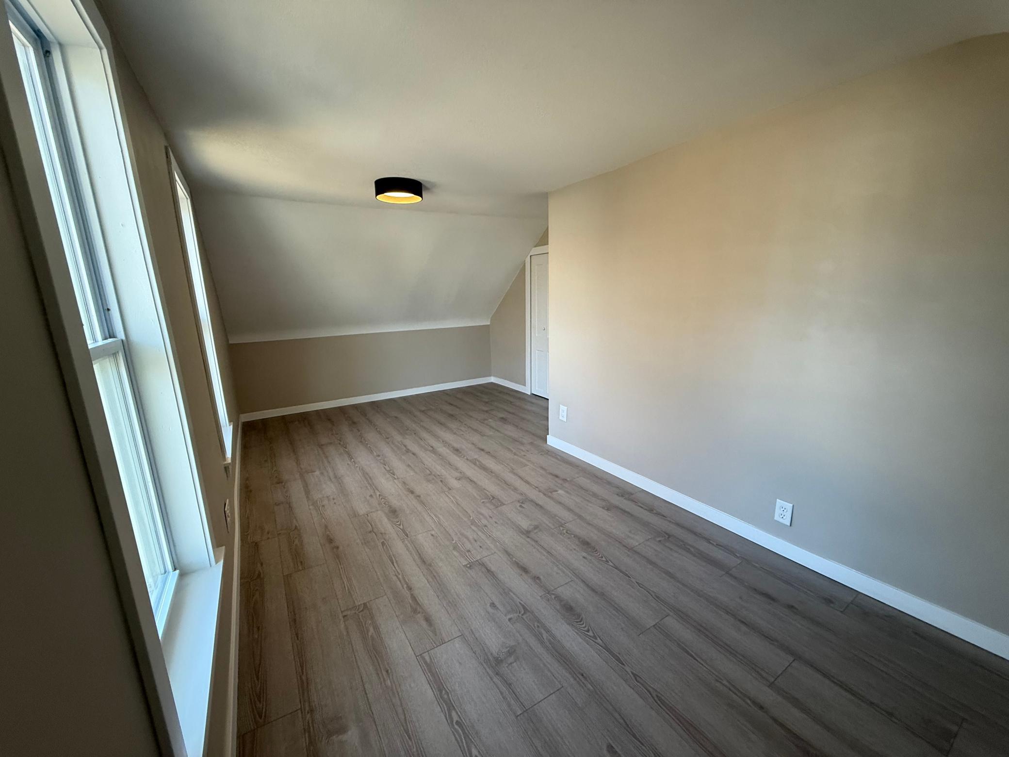 1603 Hudson Road Property Photo 23