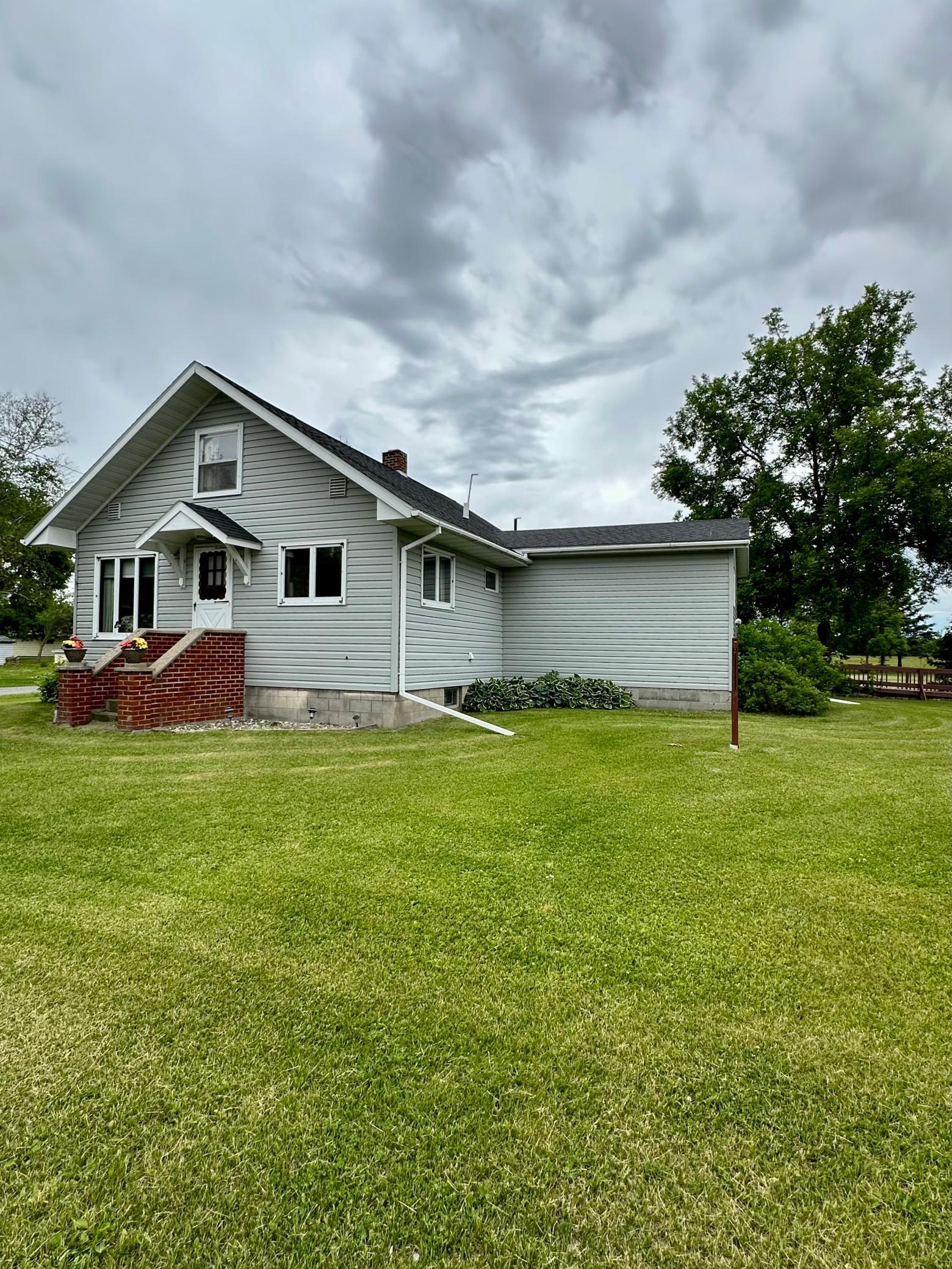 7664 Highway 11 Property Photo 2