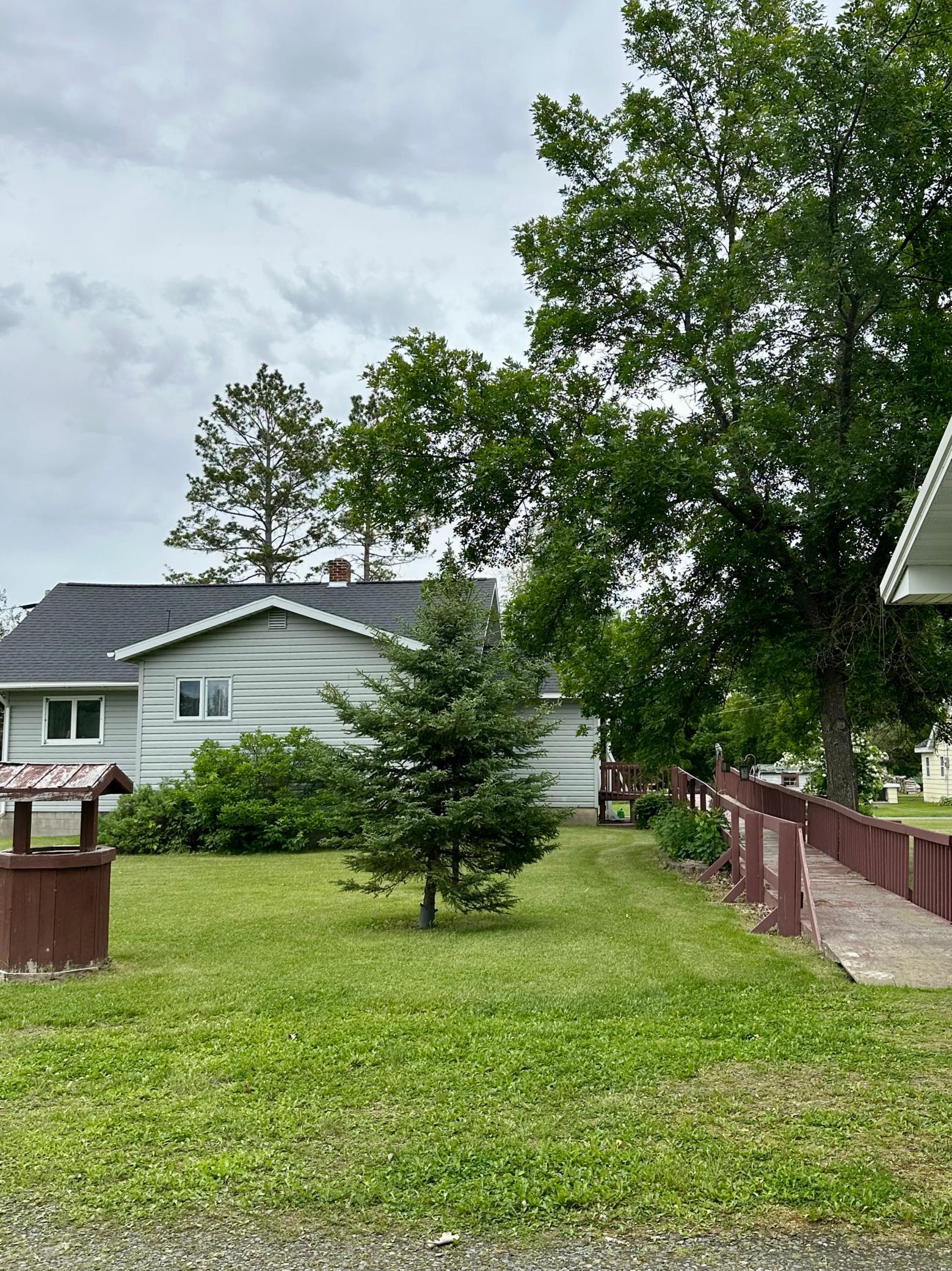 7664 Highway 11 Property Photo 4