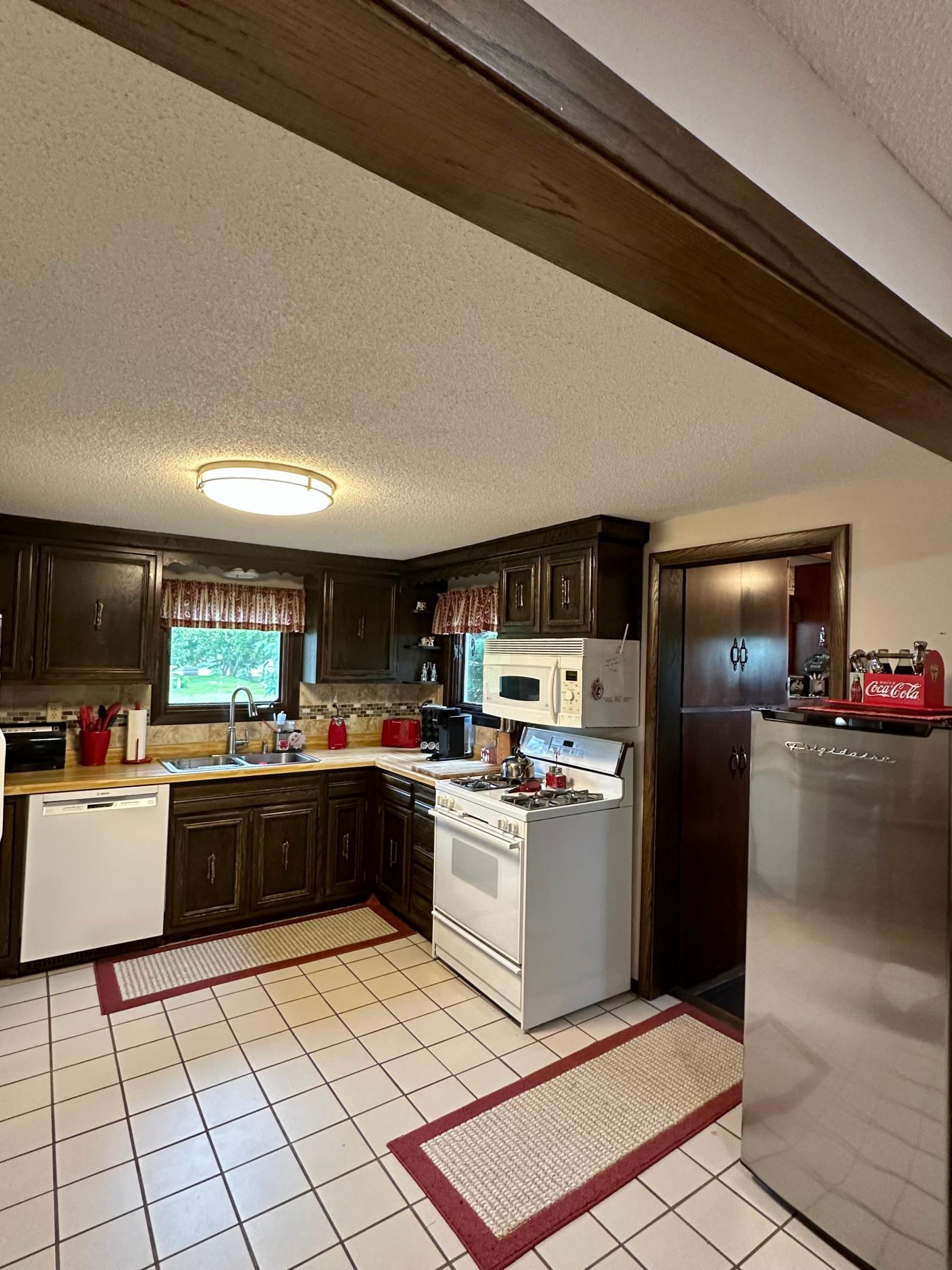 7664 Highway 11 Property Photo 24