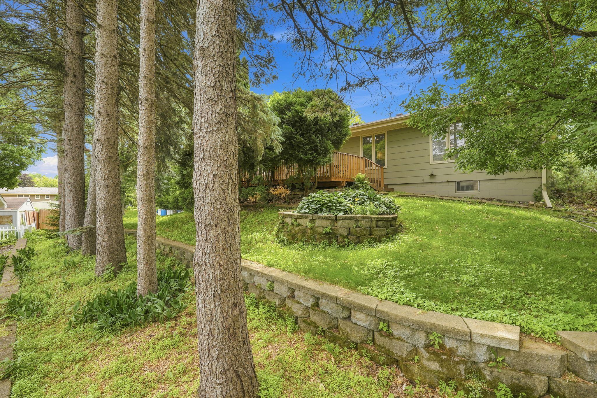 1527 E Windemere Circle Ne Property Photo 30