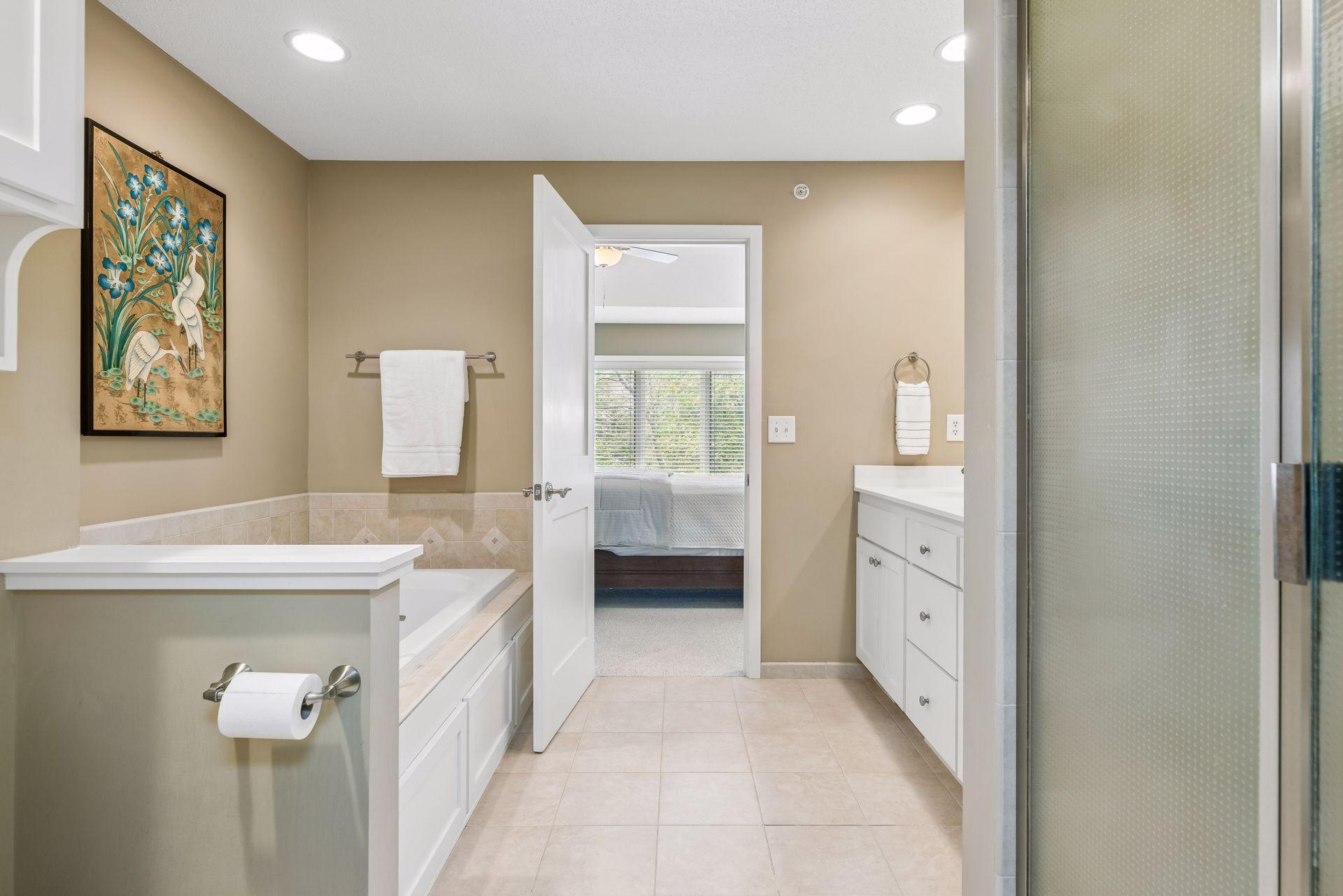 519 Willoughby Way W Property Photo 26