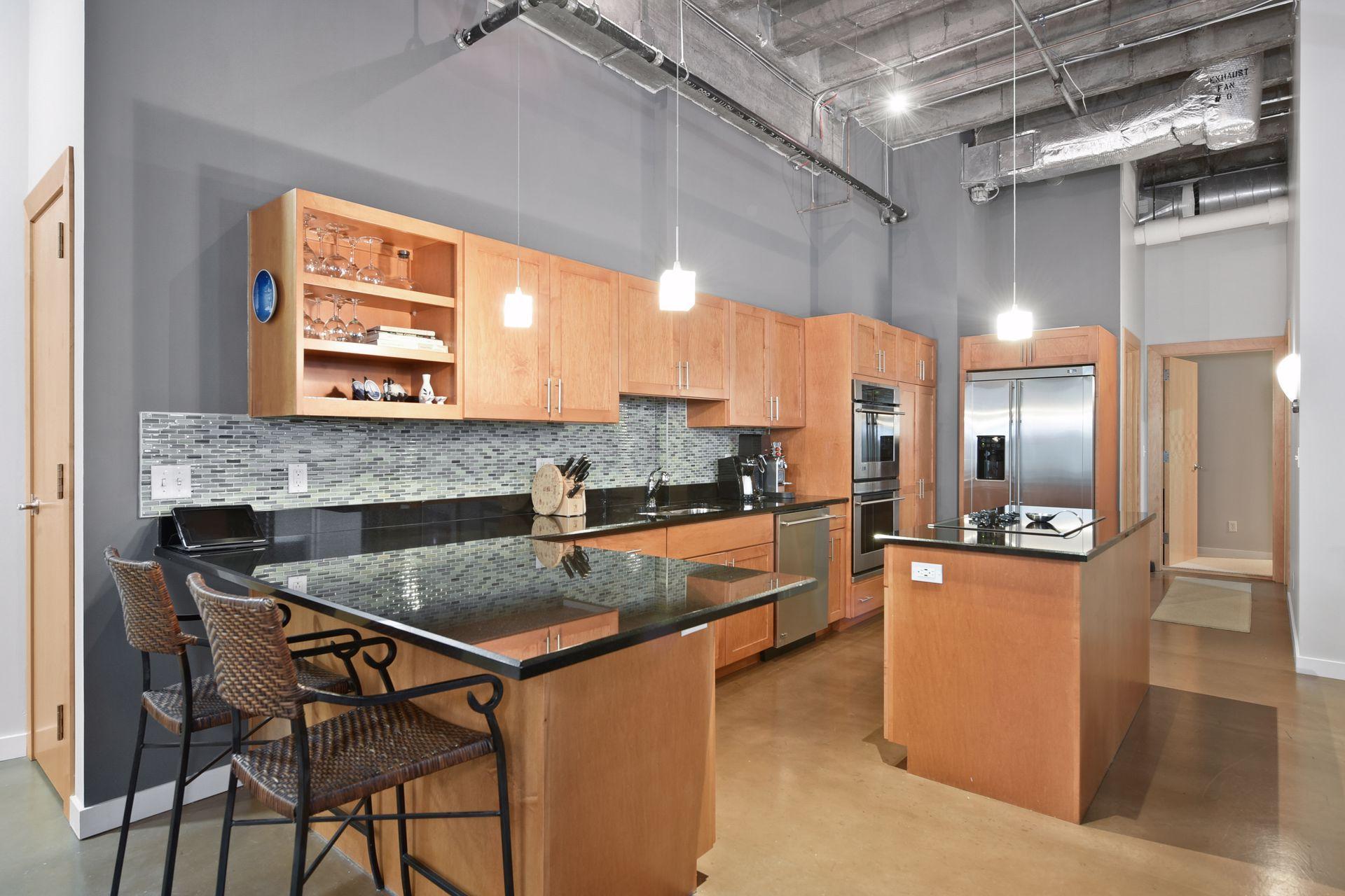 601 Marquette Avenue 604 Property Photo 8