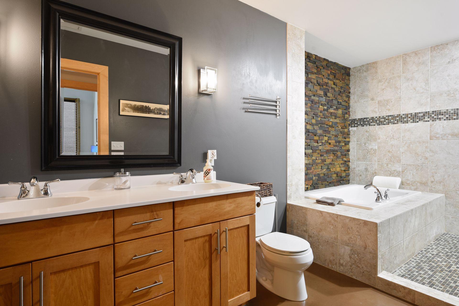 601 Marquette Avenue 604 Property Photo 22