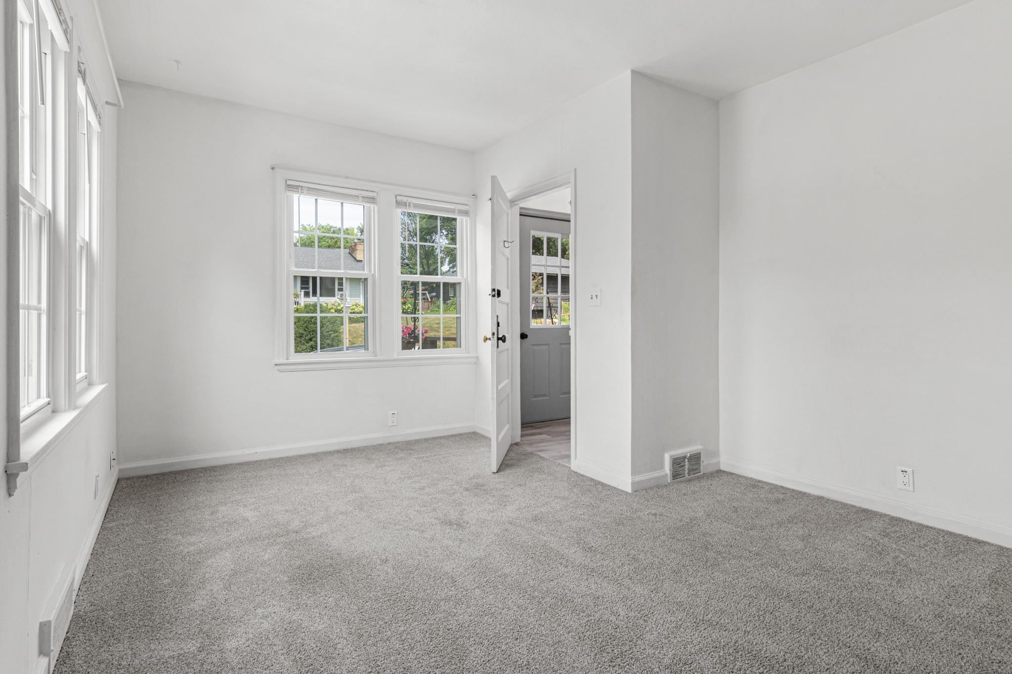 60 Grove Street Property Photo 19