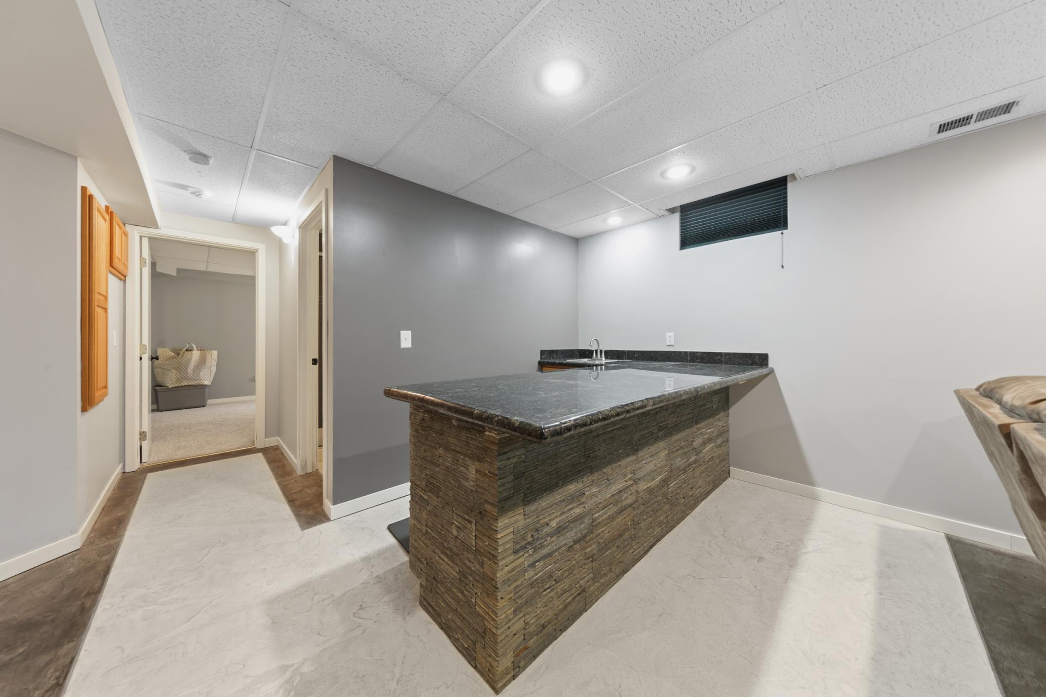 6 Greenhaven Bay Property Photo 30