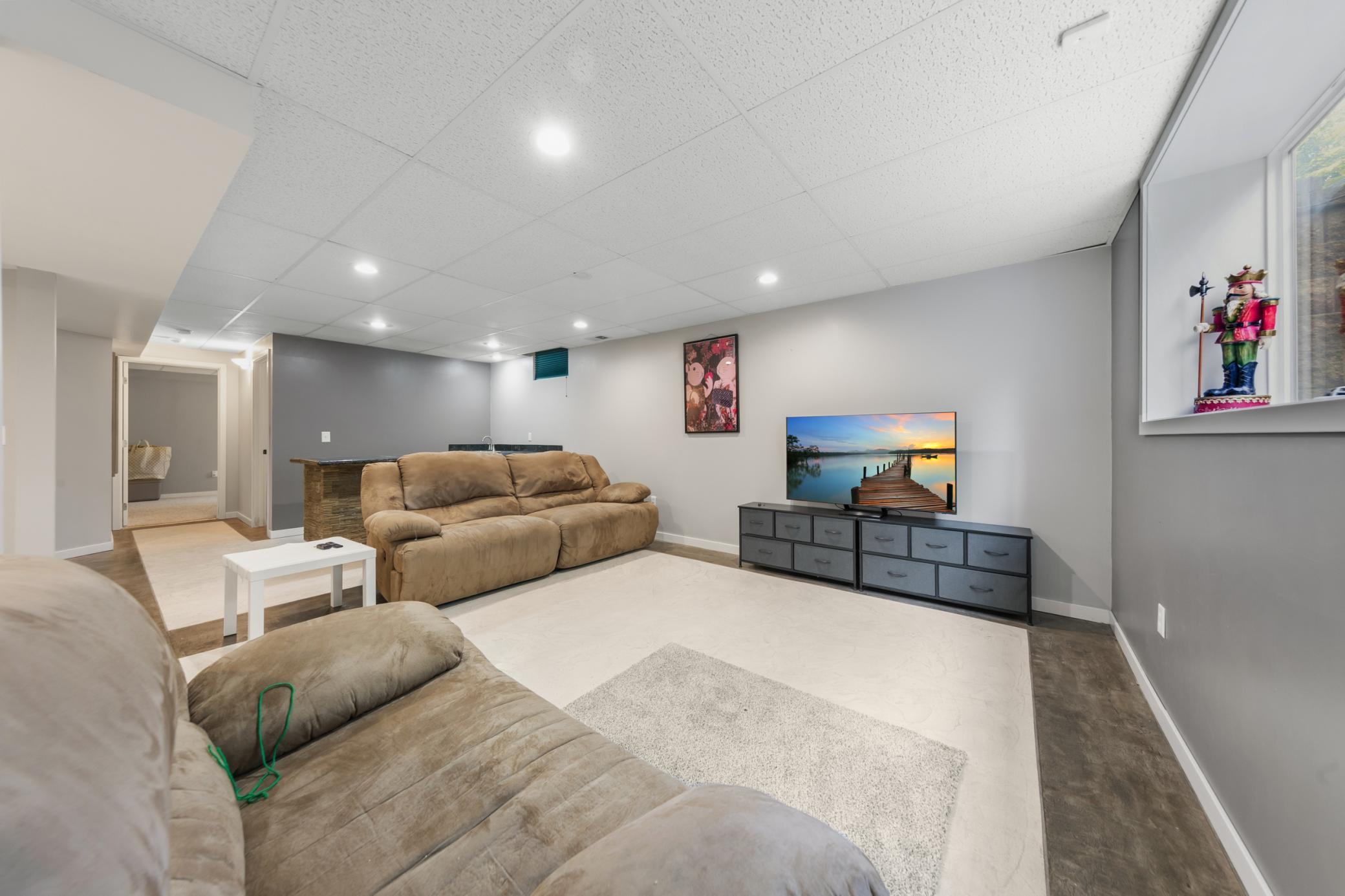 6 Greenhaven Bay Property Photo 31