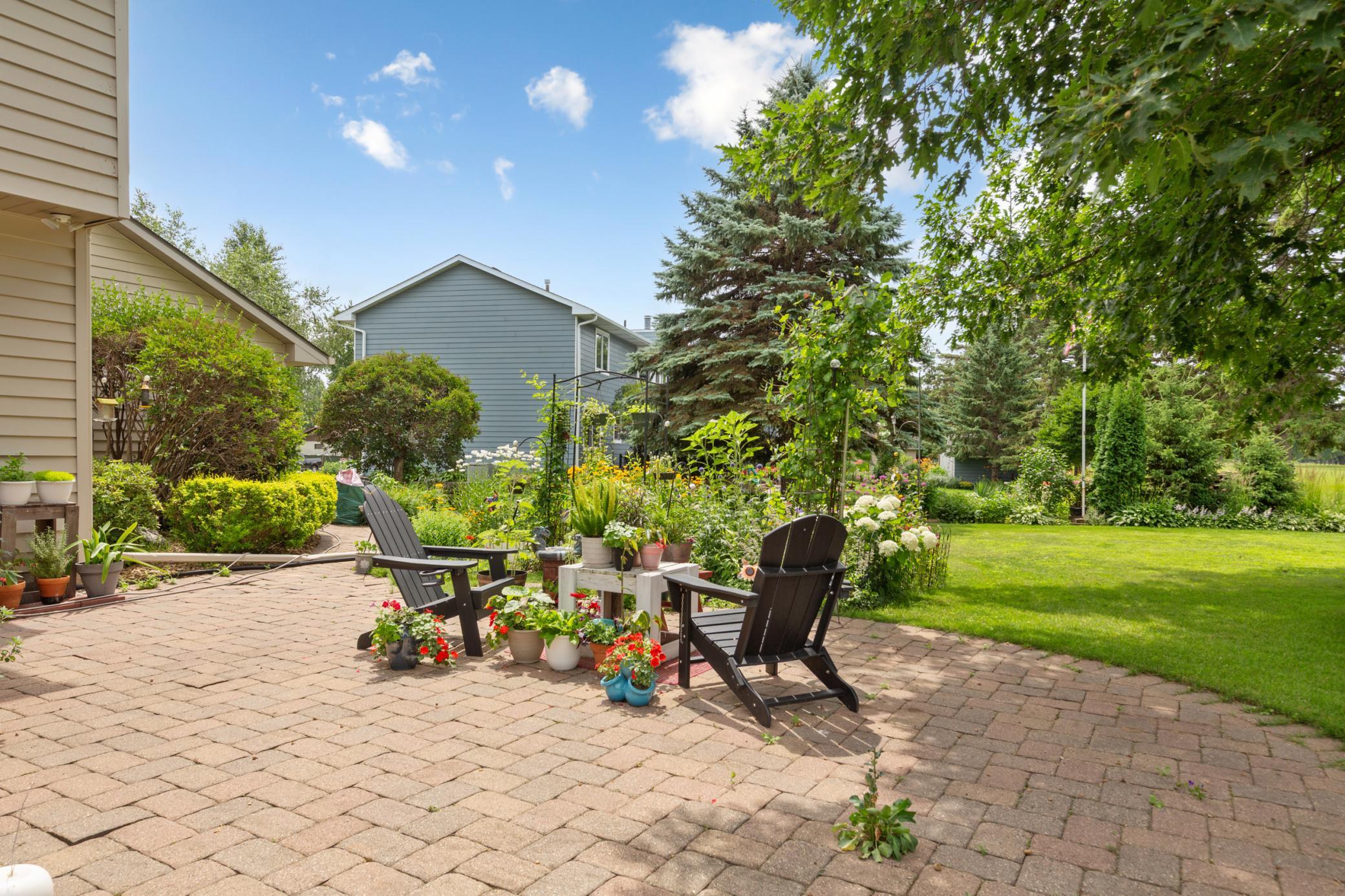 6 Greenhaven Bay Property Photo 37