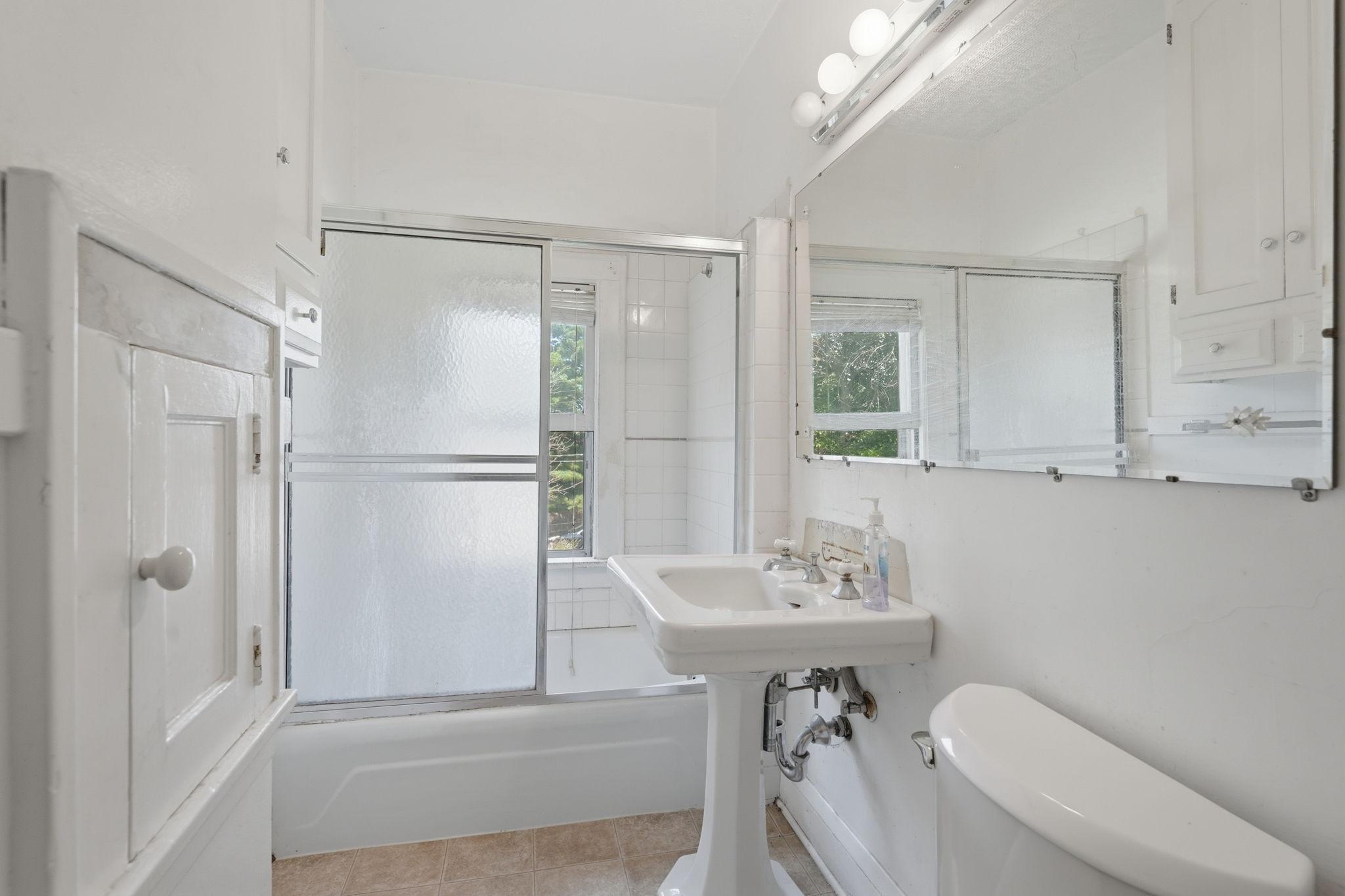 921 27th Avenue Se Property Photo 23