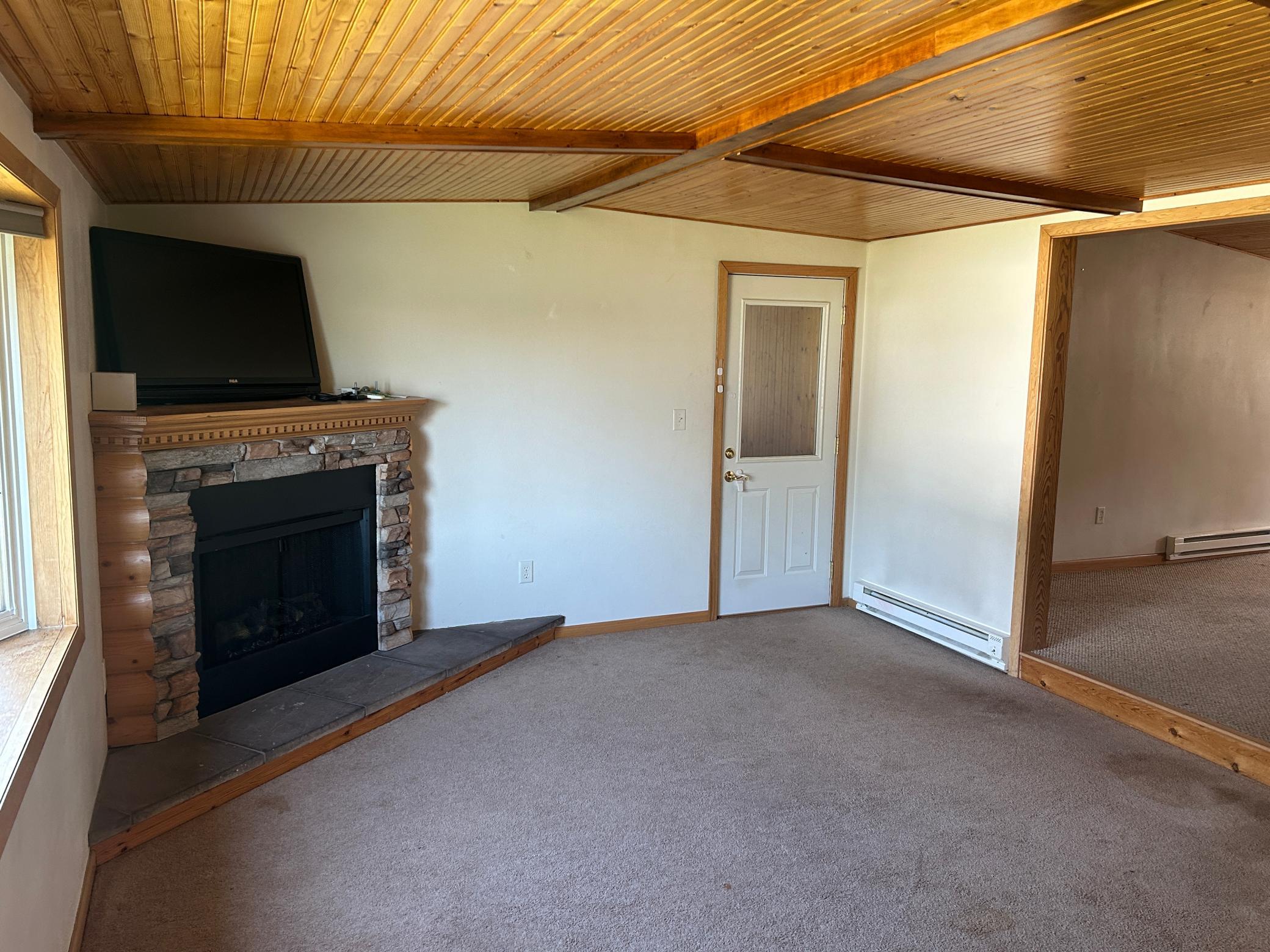 137 Maple Street Property Photo 9