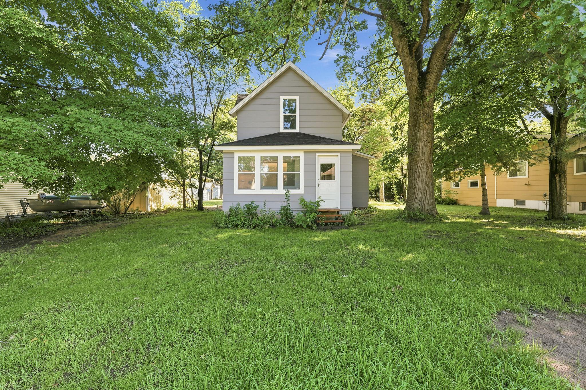 211 Central Property Photo 1