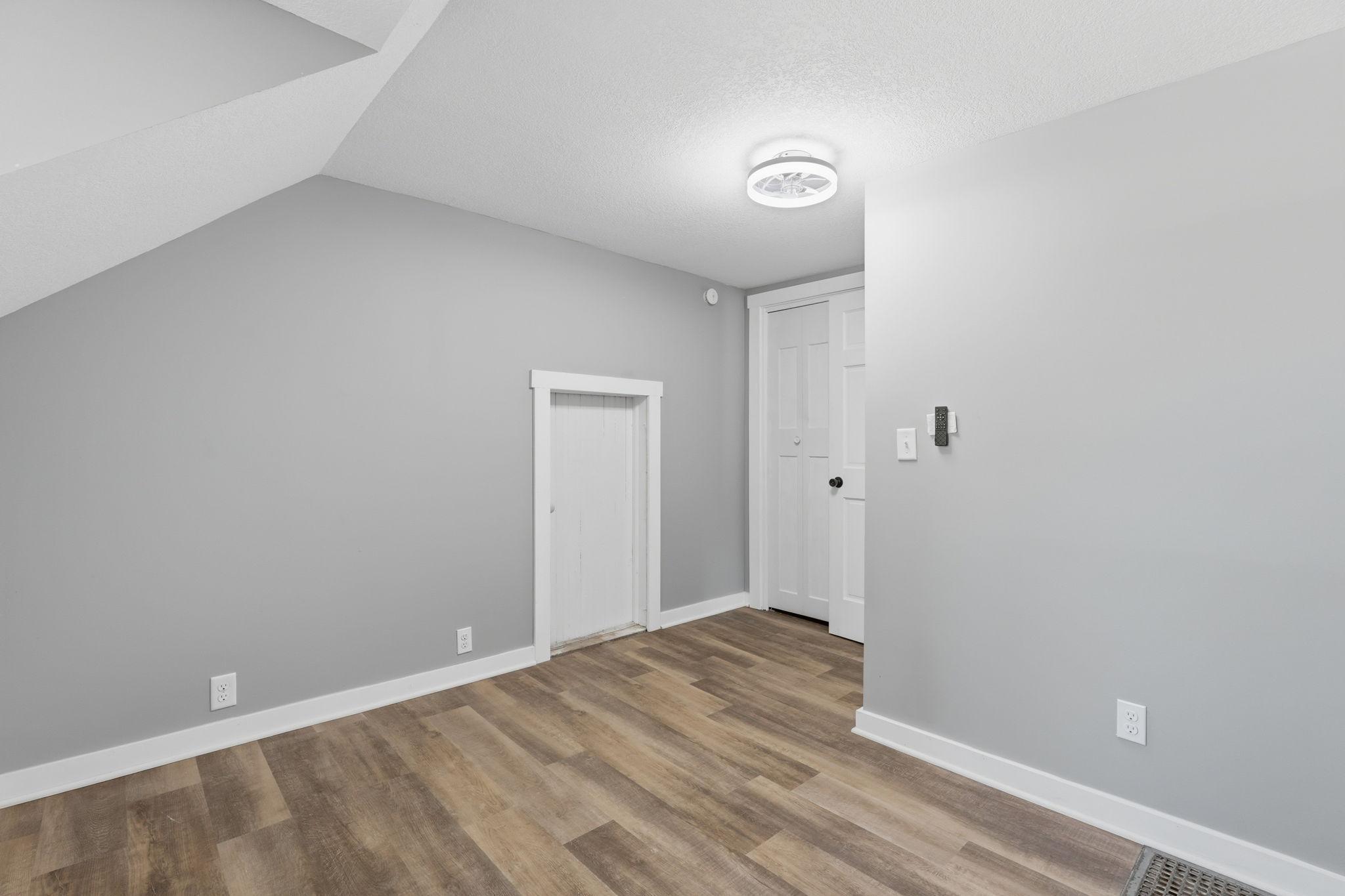 211 Central Property Photo 17