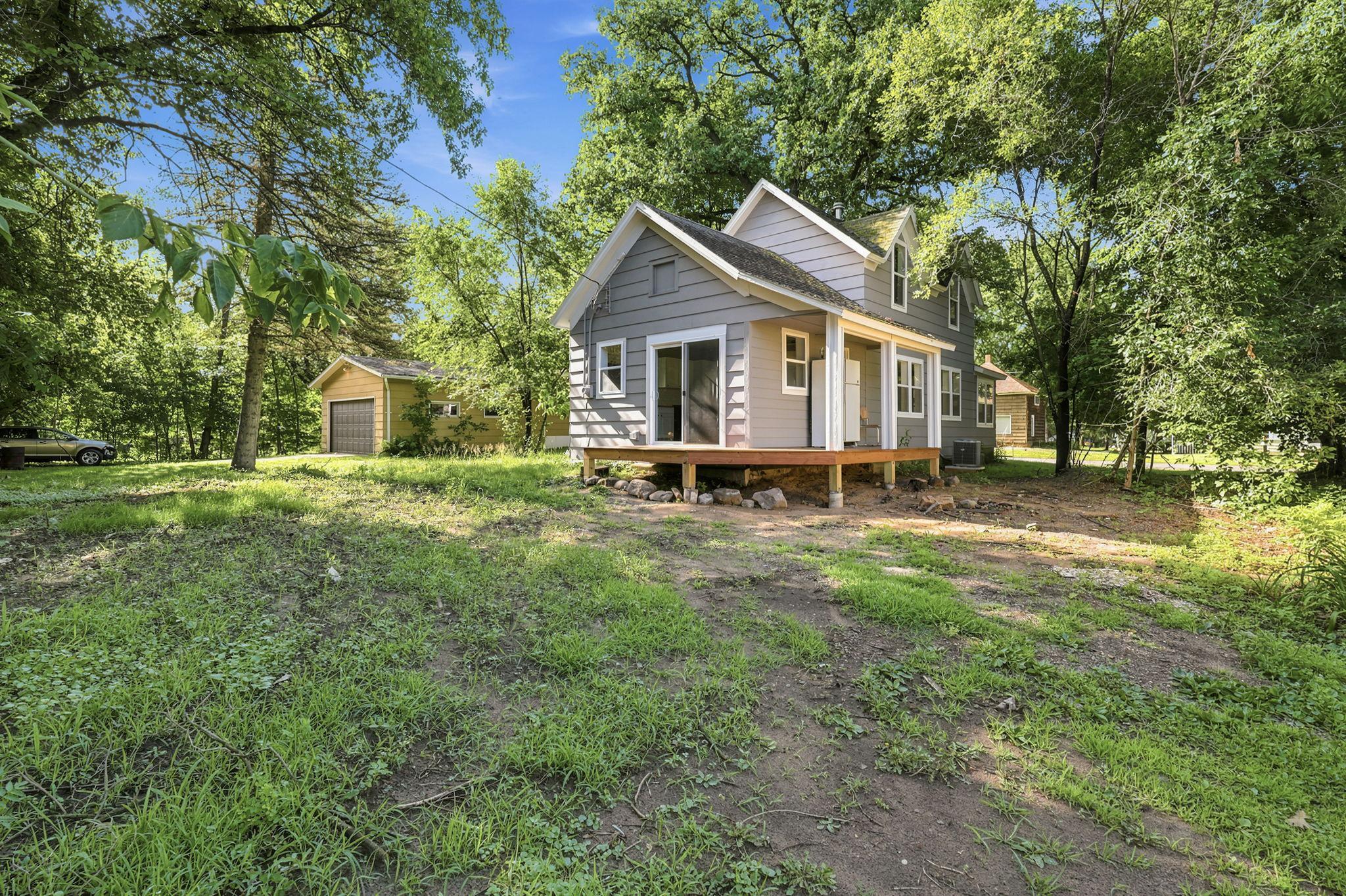 211 Central Property Photo 20