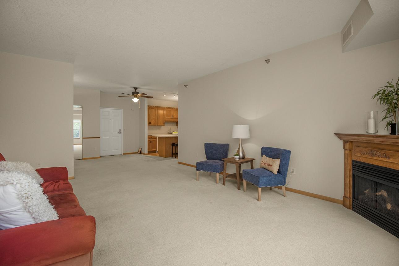 1341 Lake Drive W B113 Property Photo 6
