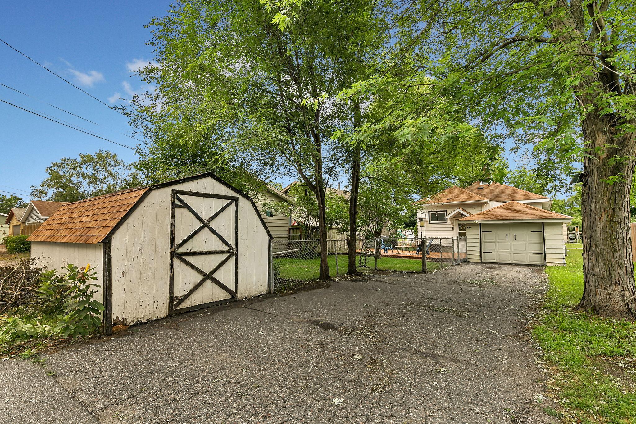 432 28th Avenue N Property Photo 29