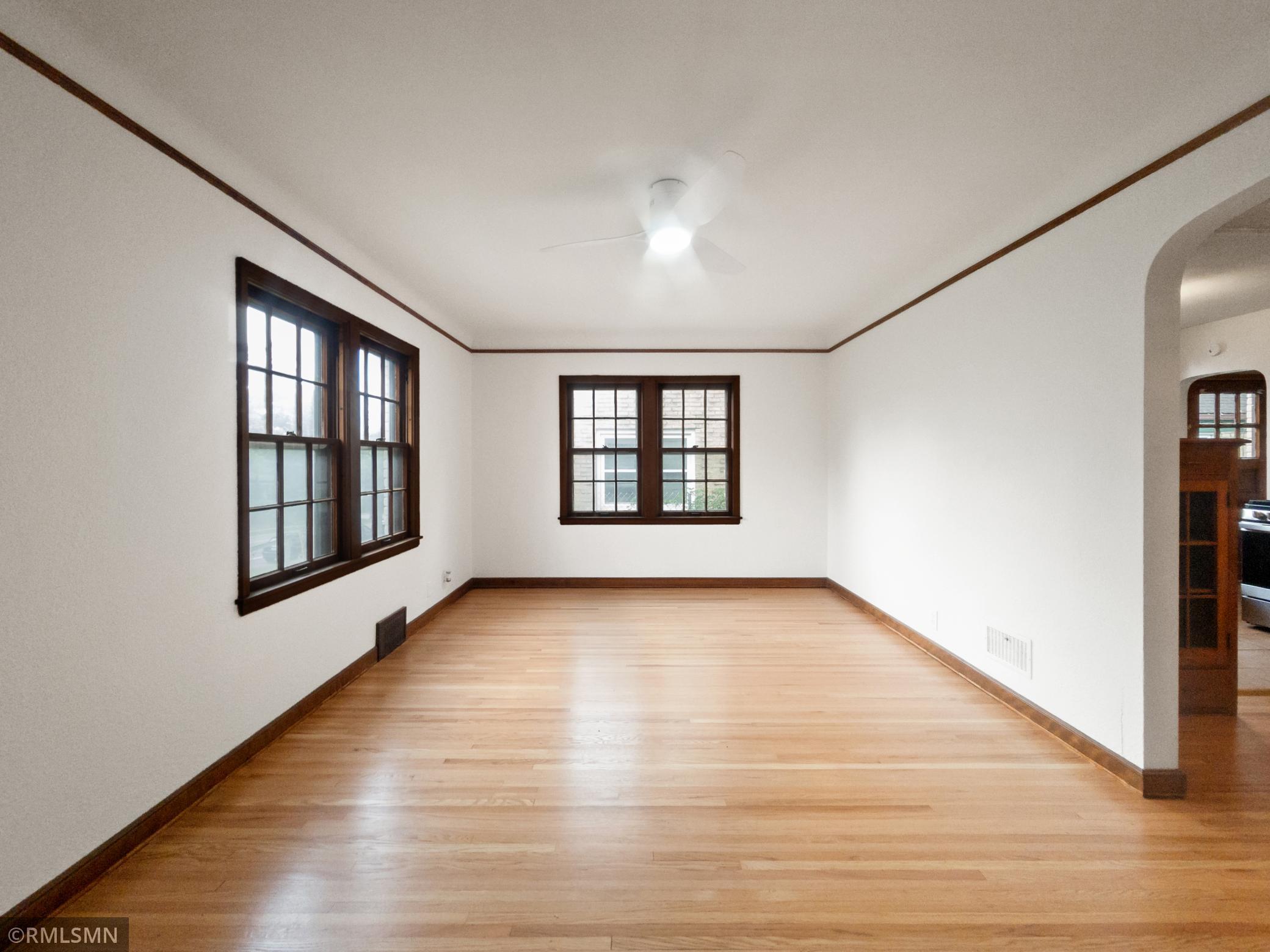 5038 Nicollet Avenue Property Photo 6