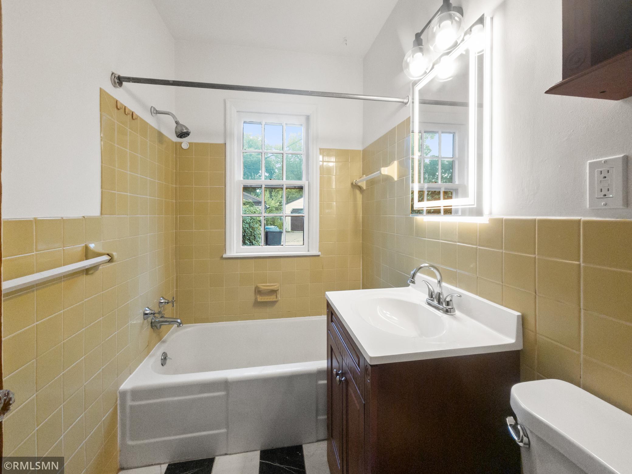 5038 Nicollet Avenue Property Photo 25