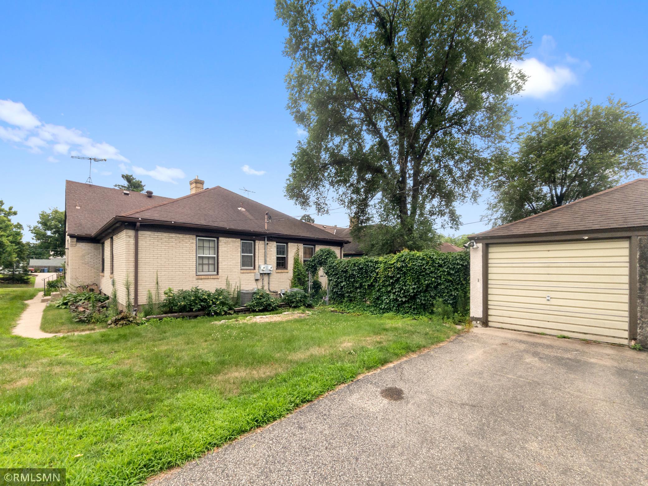 5038 Nicollet Avenue Property Photo 33