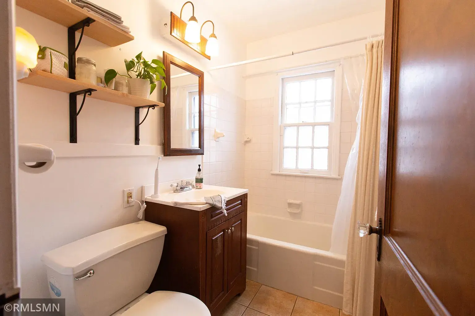 5038 Nicollet Avenue Property Photo 42