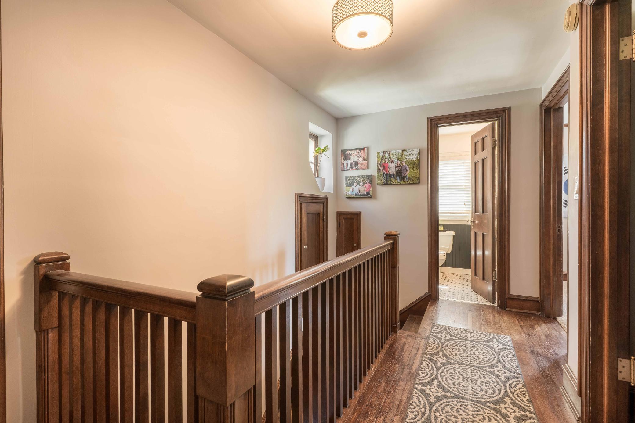 208 N Broadway Property Photo 14