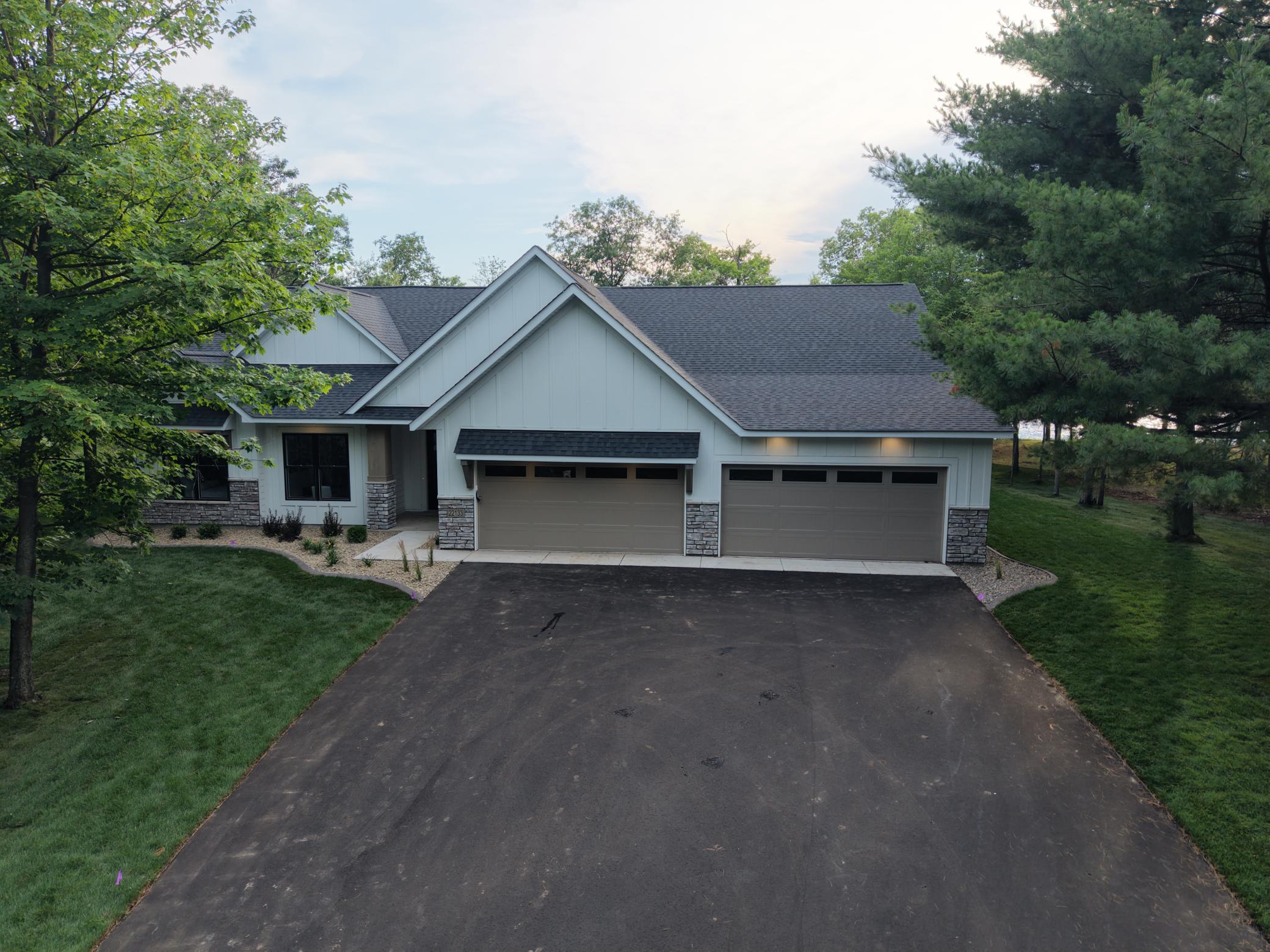 22133 Windy Ridge Road Property Photo 47