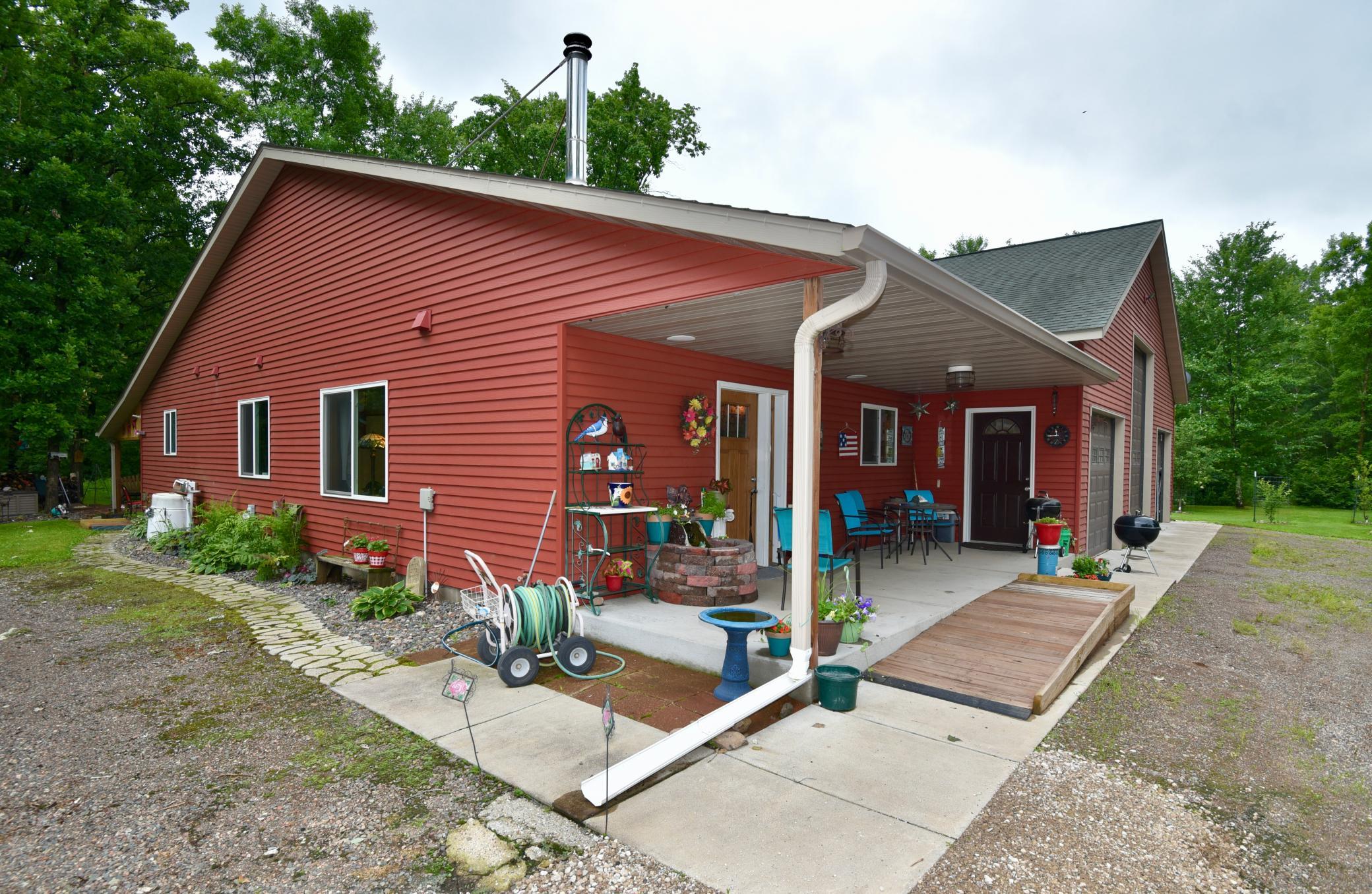 13591 230th Street Property Photo 6