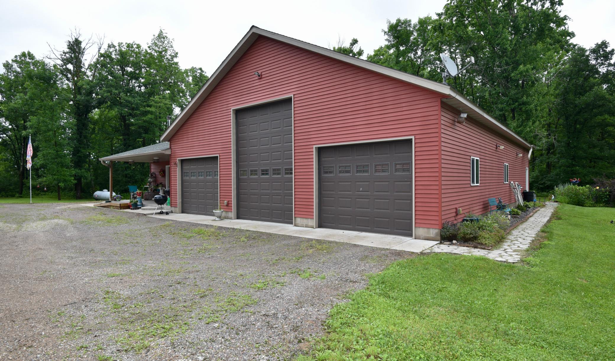13591 230th Street Property Photo 15