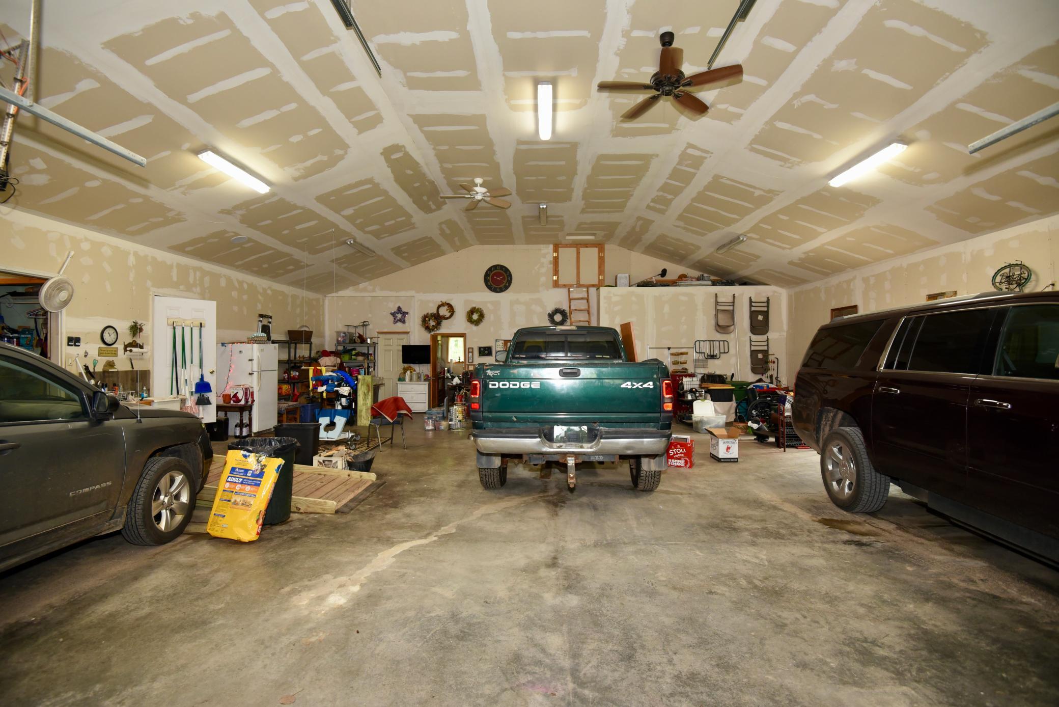 13591 230th Street Property Photo 92