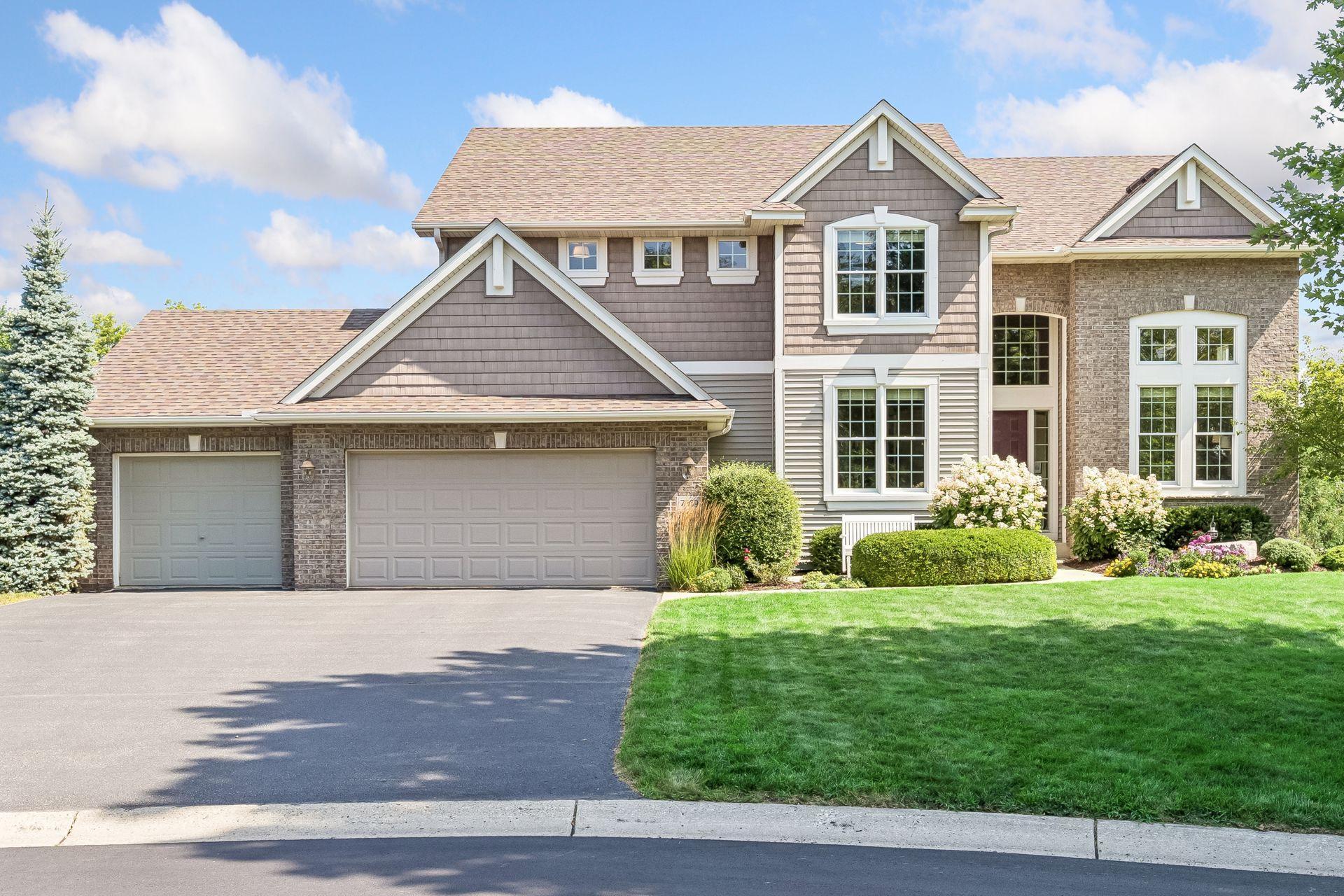 7569 Ridgeview Point Property Photo 1