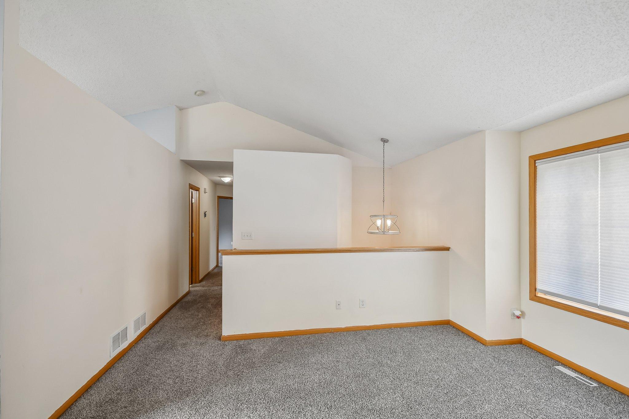 1217 Maple Street Property Photo 5