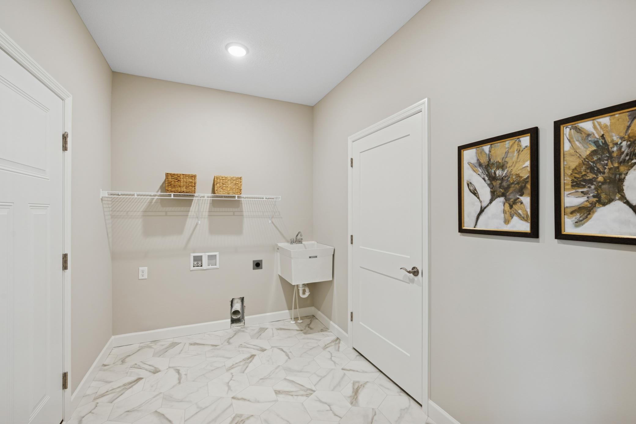 608 Grouse Way Property Photo 27