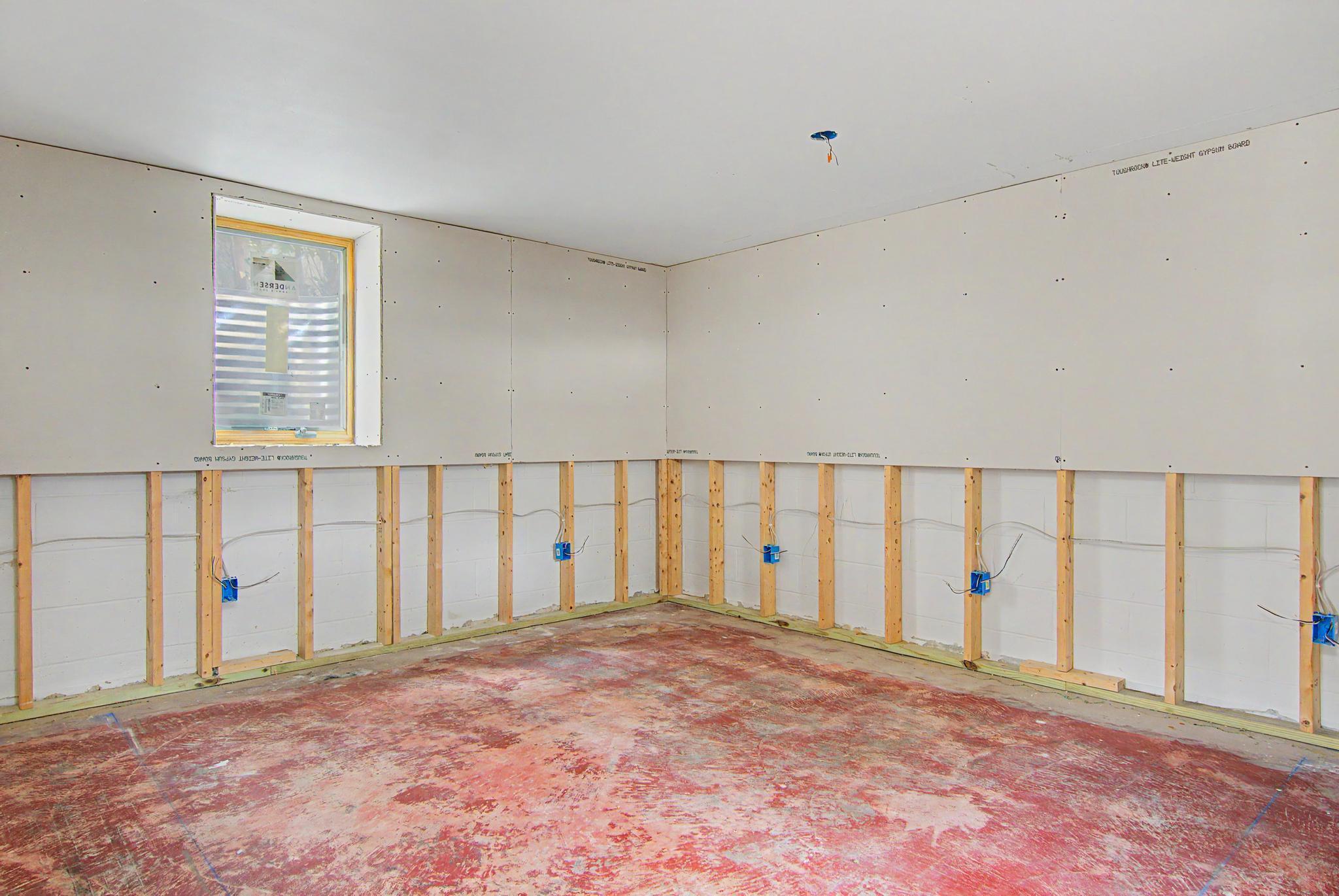3456 Lee Avenue N Property Photo 21