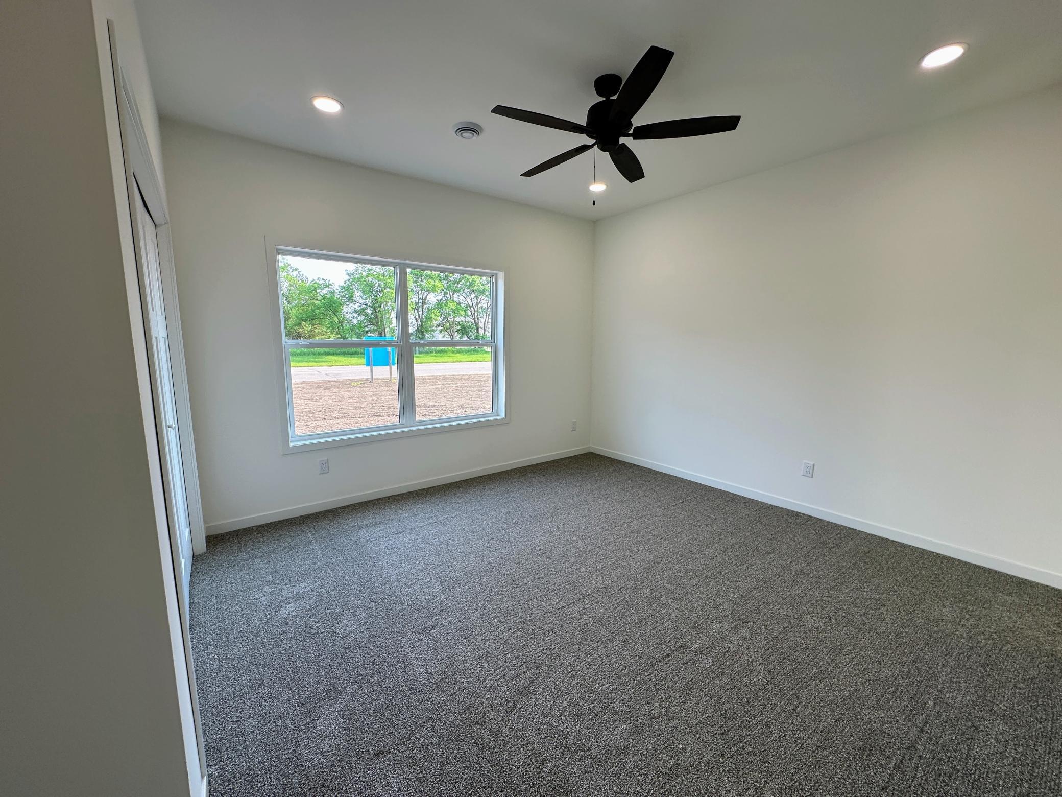 711 Cherry Lane Property Photo 18