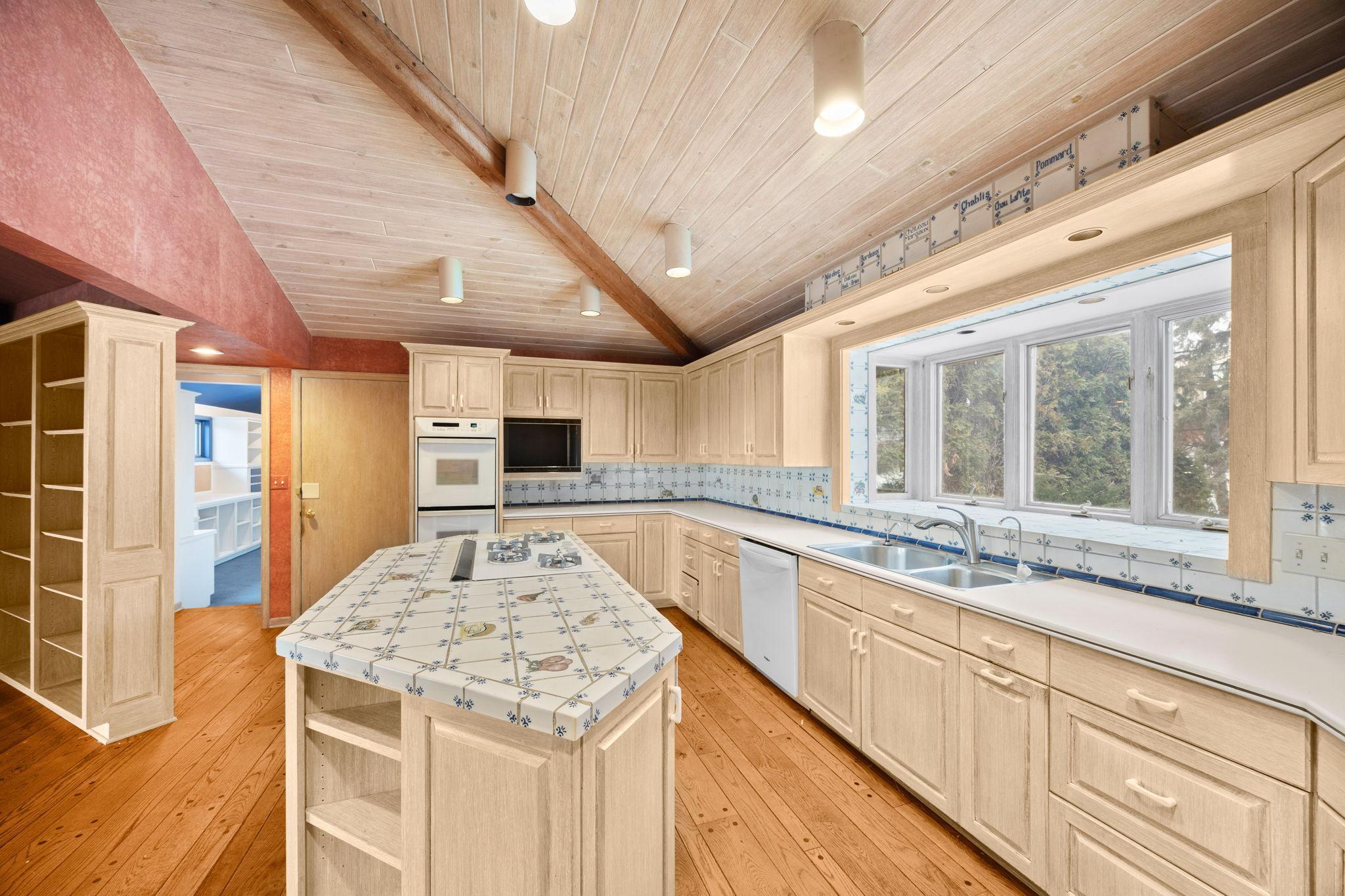 1065 Edgewood Hills Road Property Photo 21