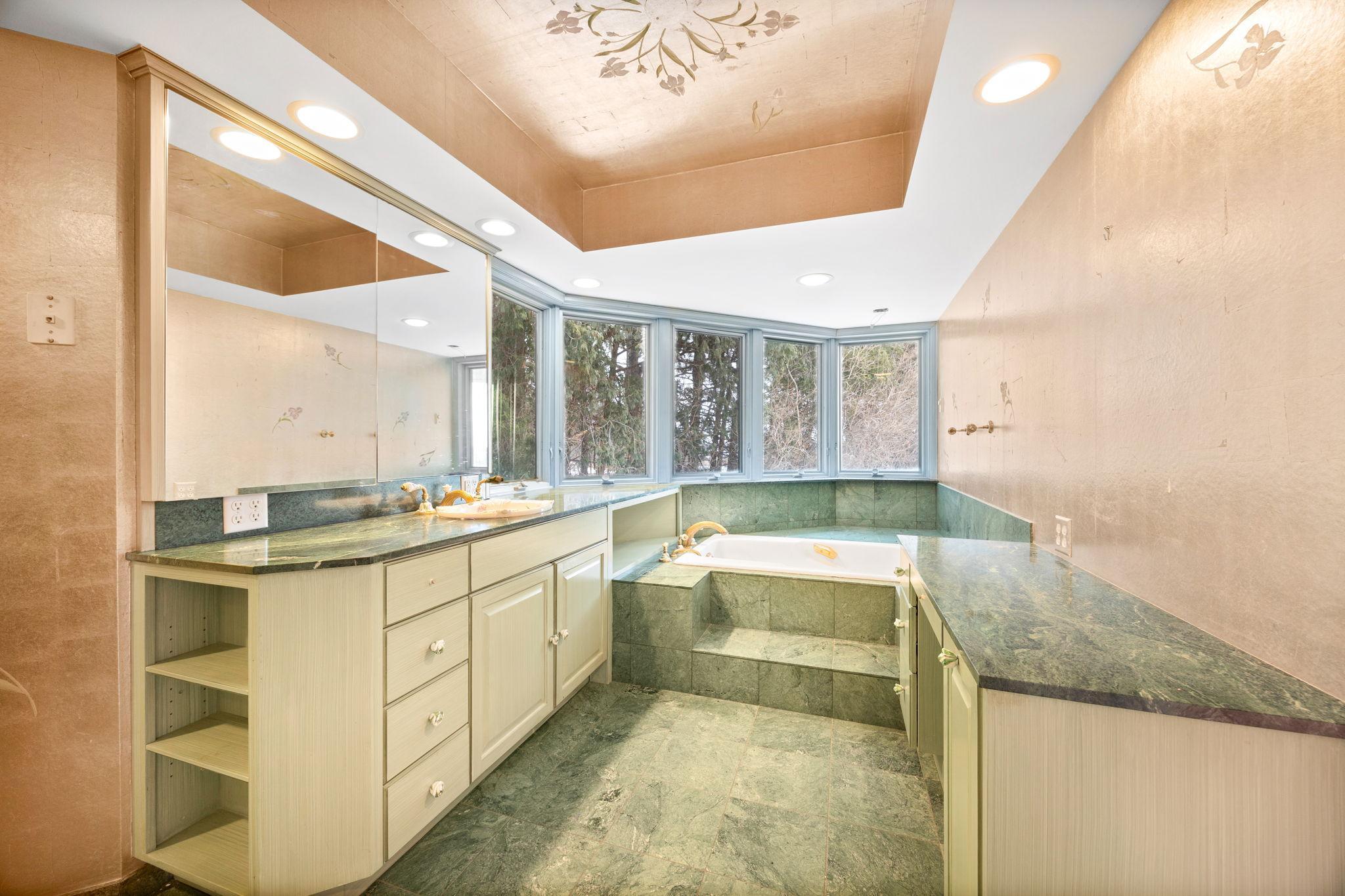 1065 Edgewood Hills Road Property Photo 30