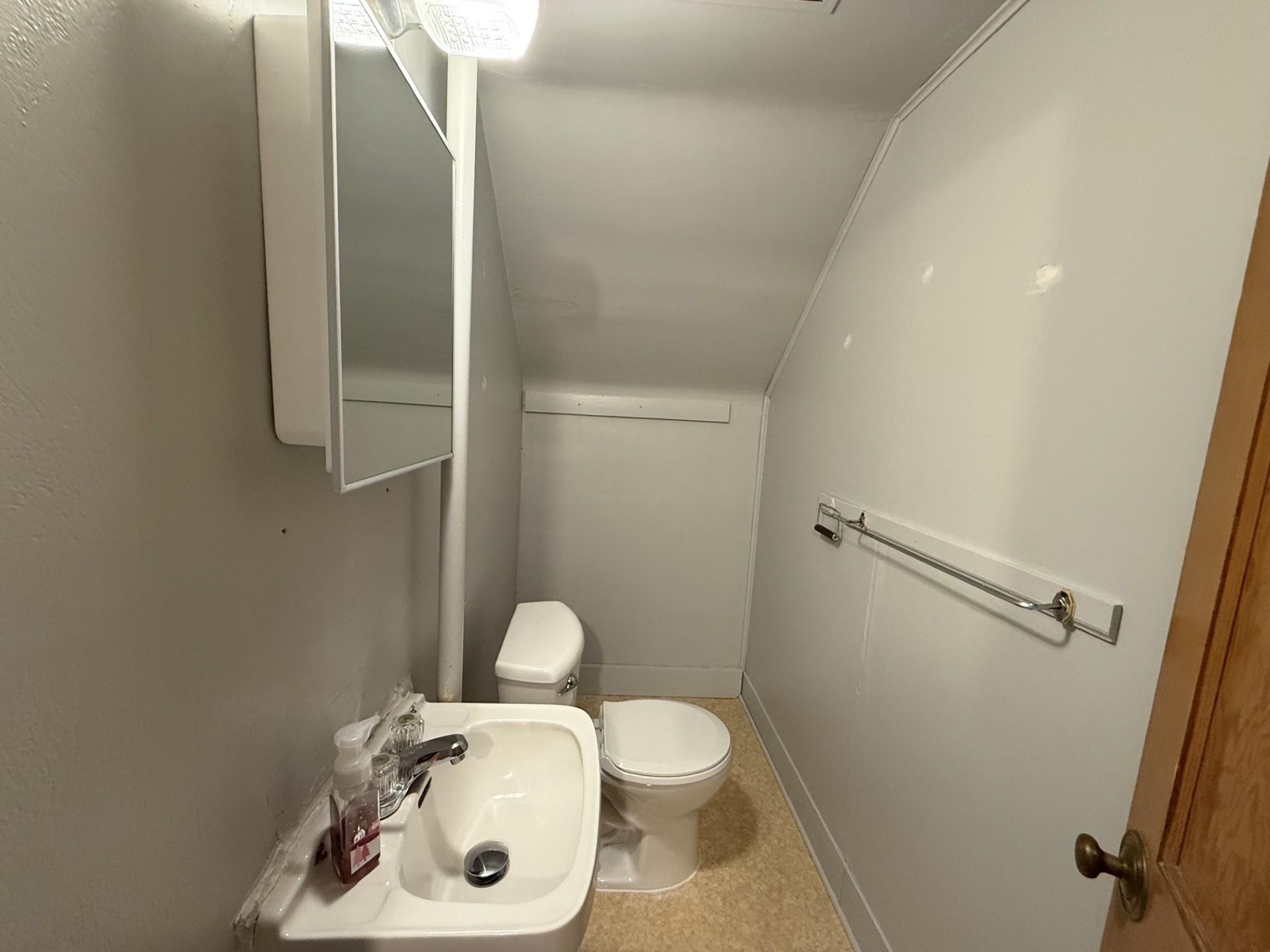 317 3rd Avenue S Property Photo 18