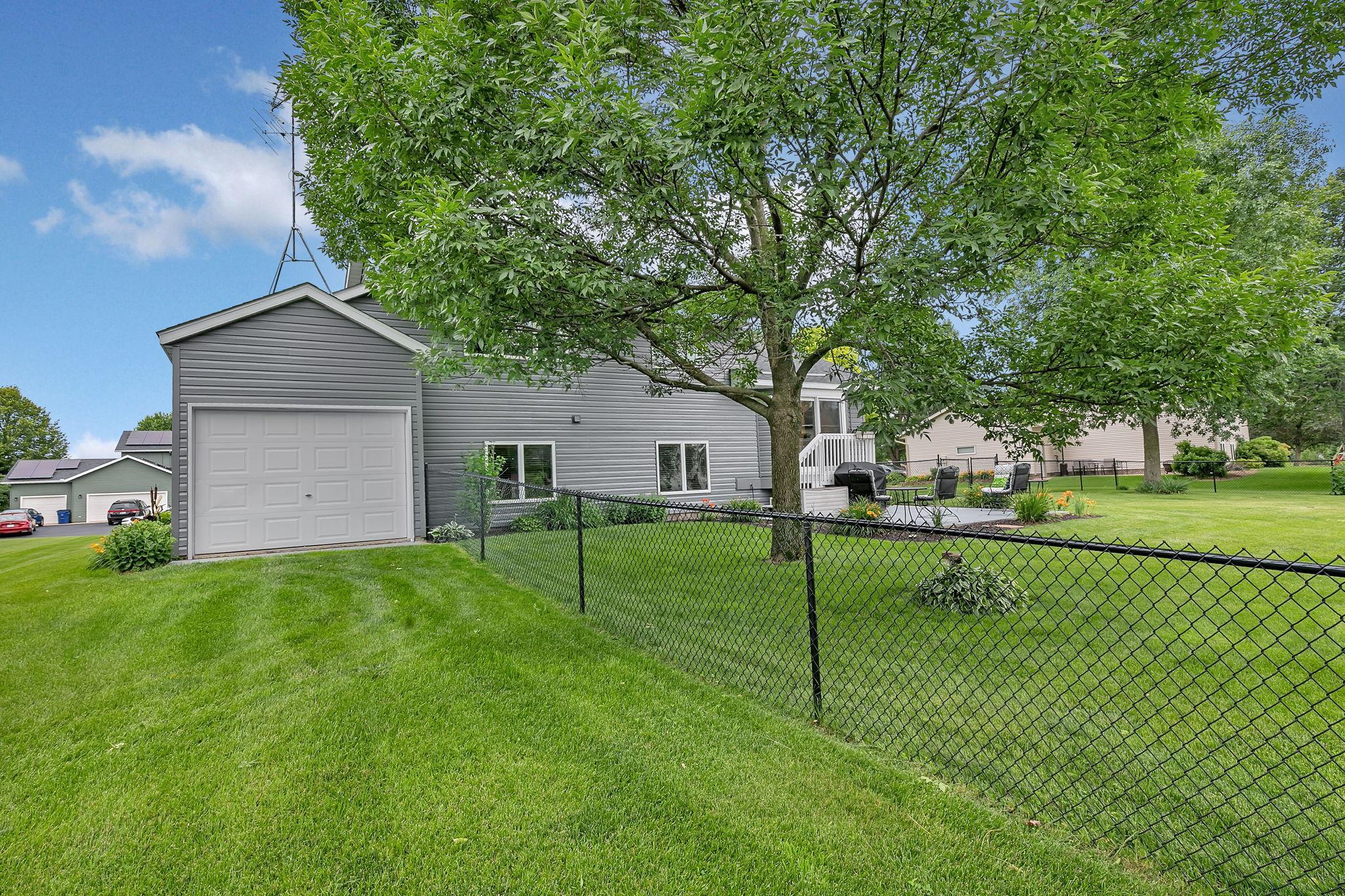 1542 Mulberry Road Property Photo 3
