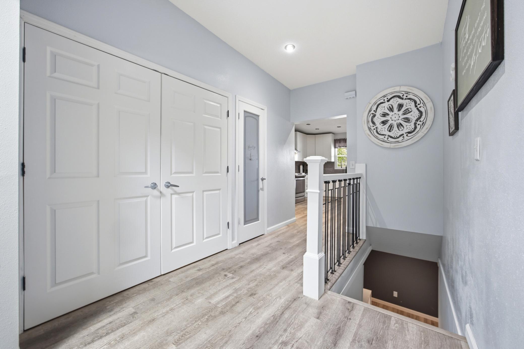 204 4th Avenue E Property Photo 25