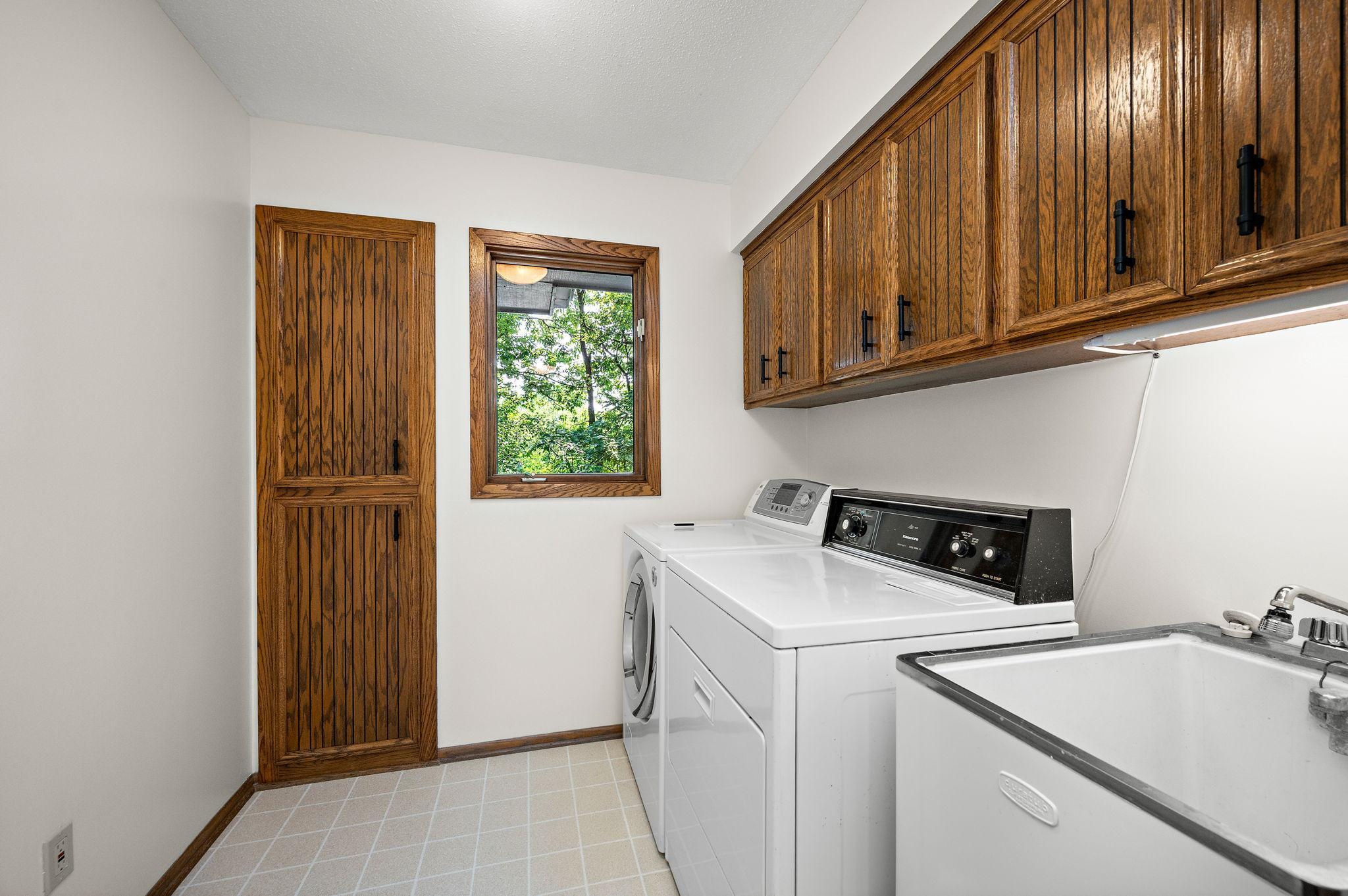 12050 48th Avenue N Property Photo 15
