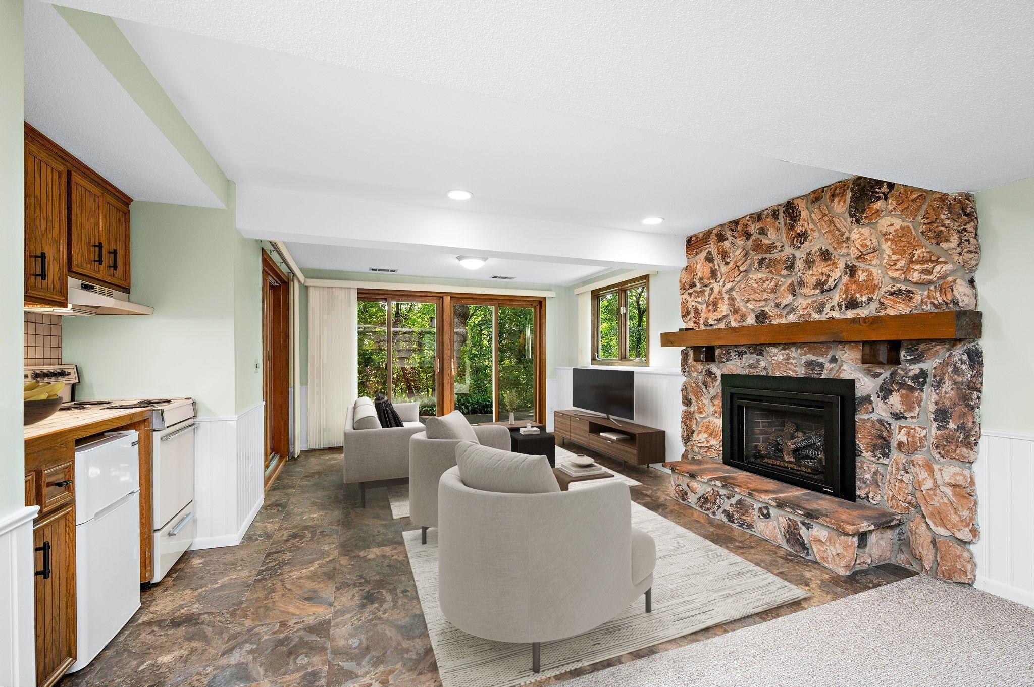 12050 48th Avenue N Property Photo 28