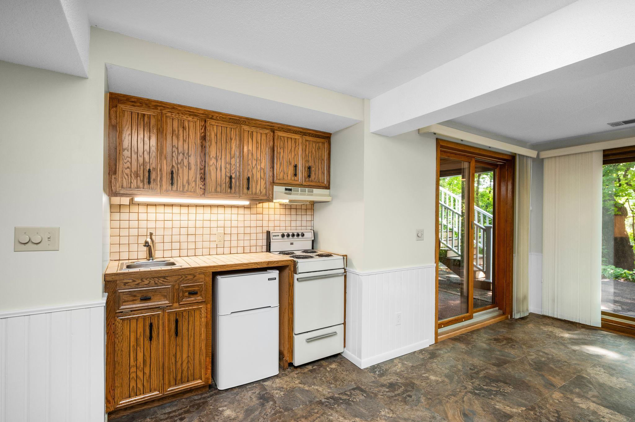 12050 48th Avenue N Property Photo 29